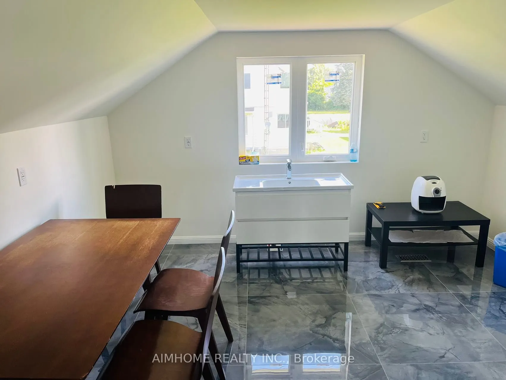 12072 Derry Road