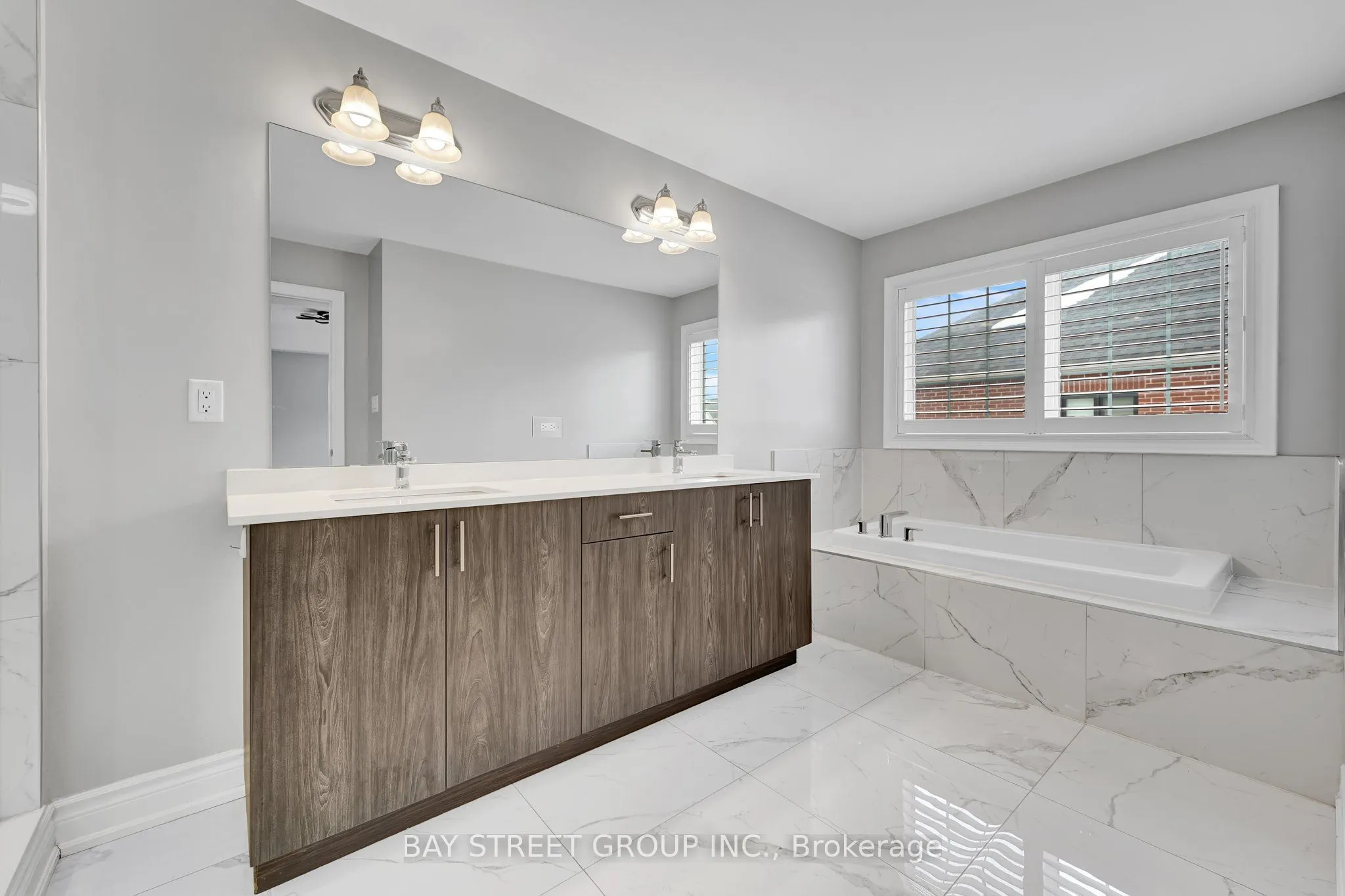 1275 Raspberry Terrace