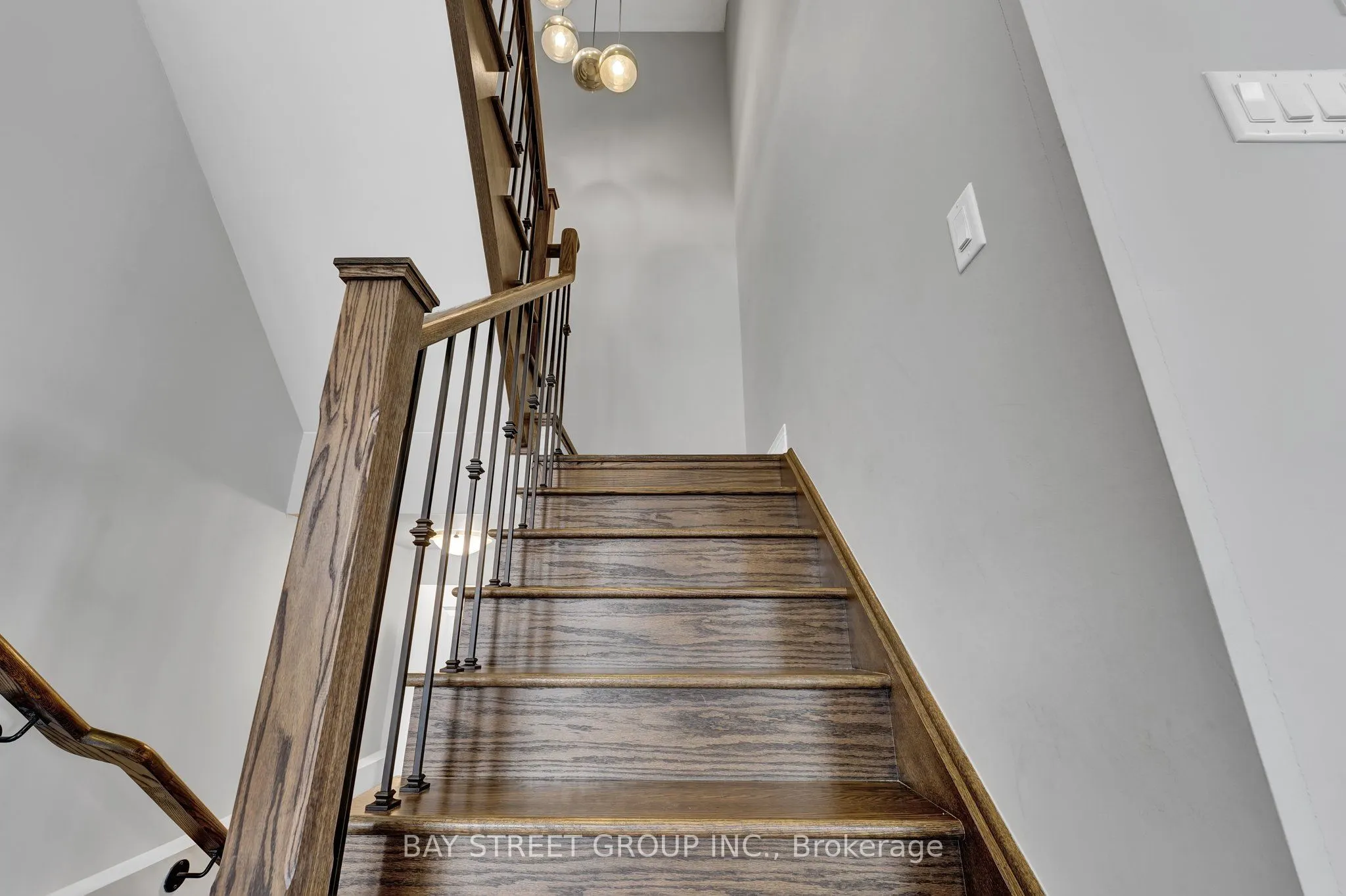 1275 Raspberry Terrace