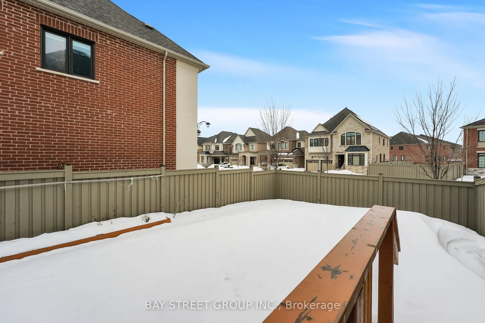 1275 Raspberry Terrace