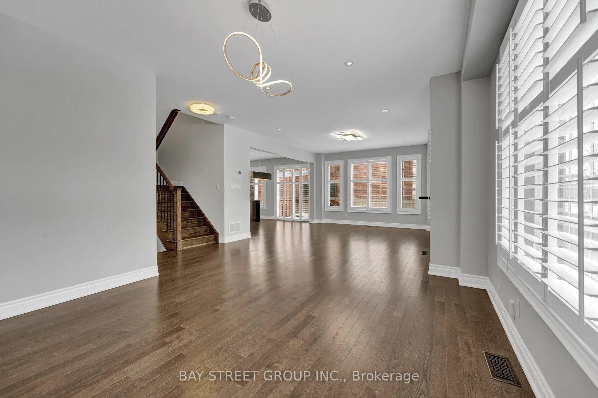 1275 Raspberry Terrace