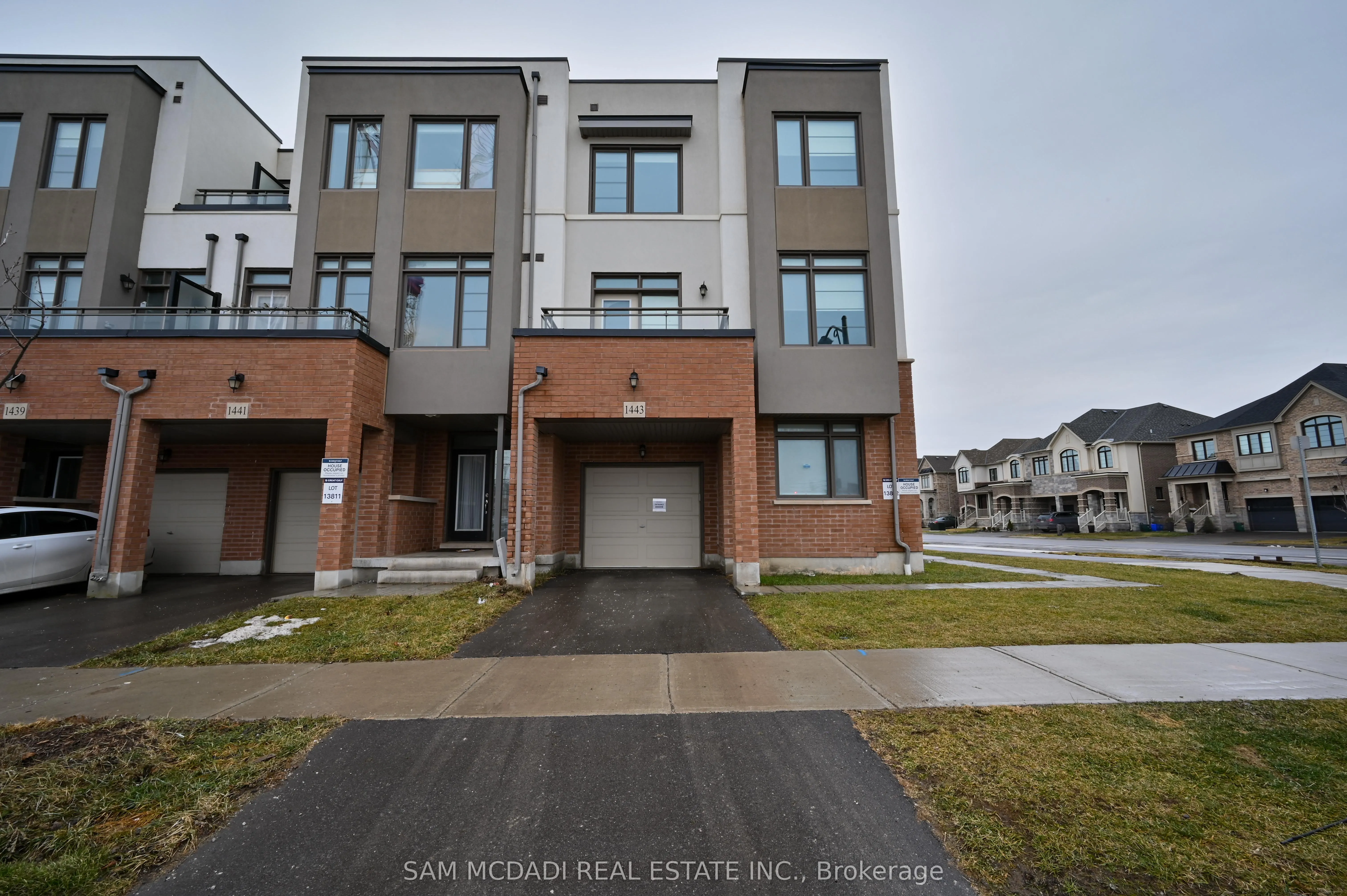 1443 Clarriage Court