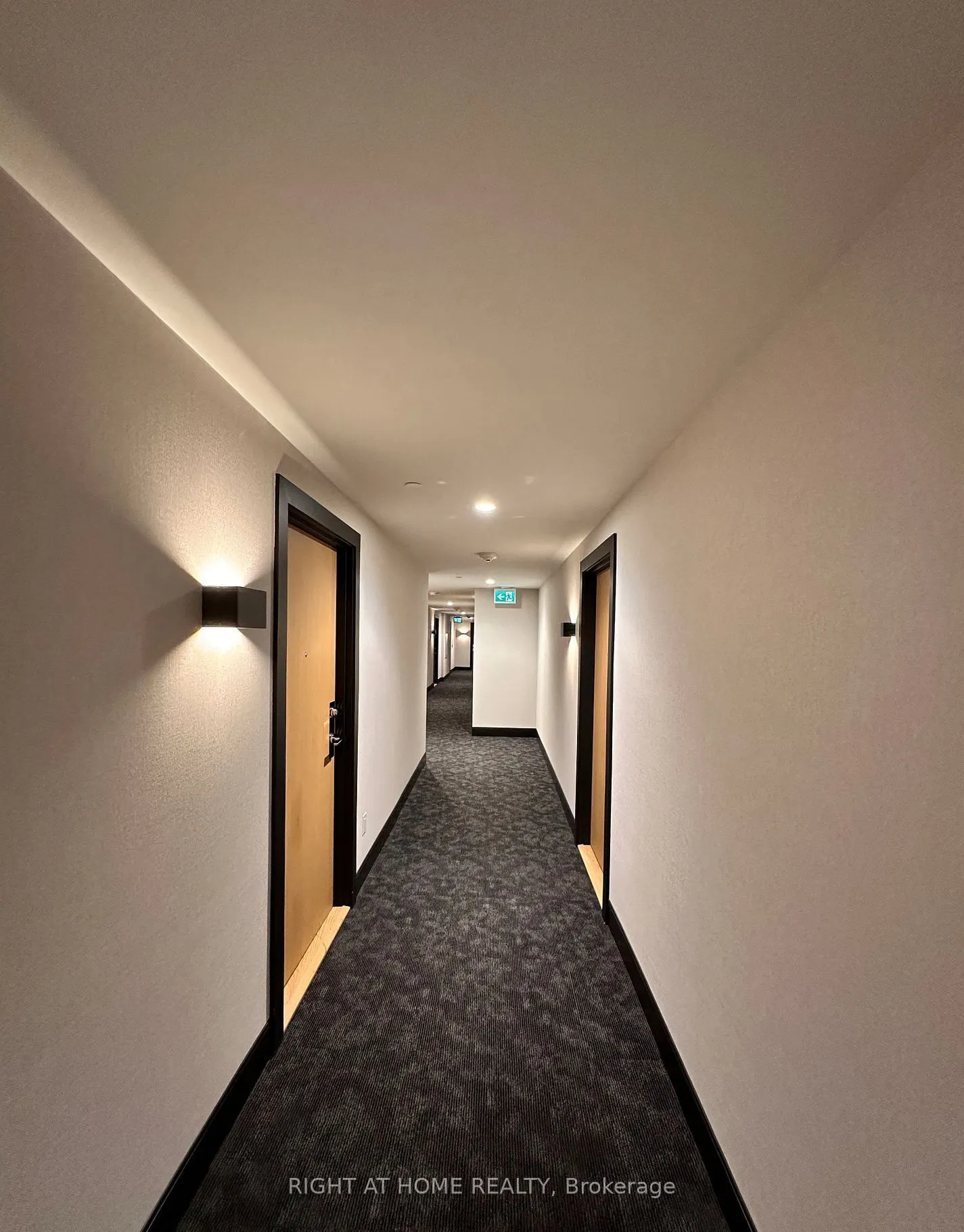 2520 Eglinton Avenue W, #1612