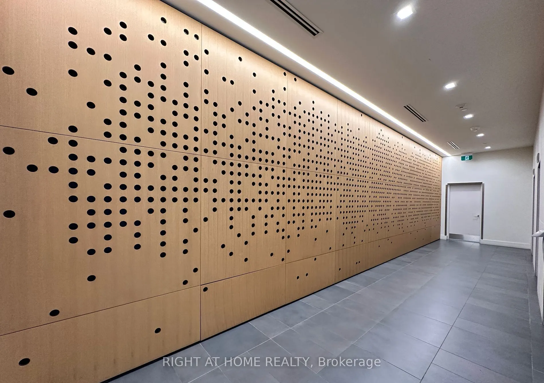 2520 Eglinton Avenue W, #1612