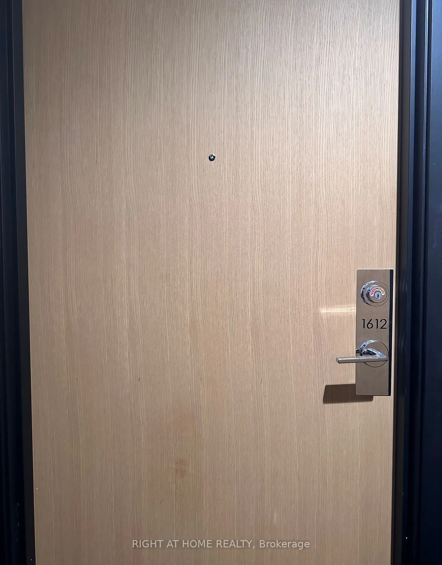 2520 Eglinton Avenue W, #1612