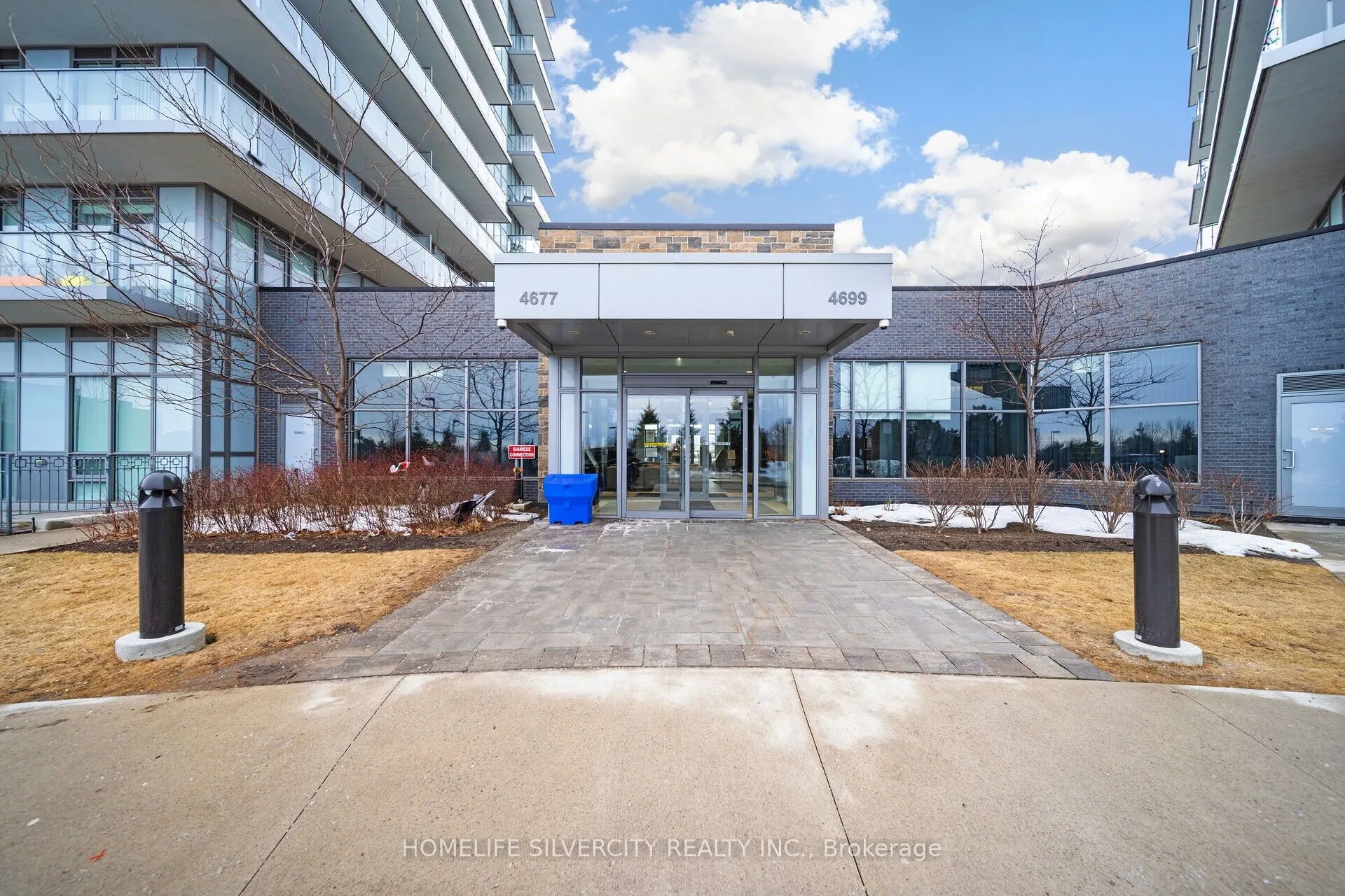 4699 Glen Erin Drive, #608