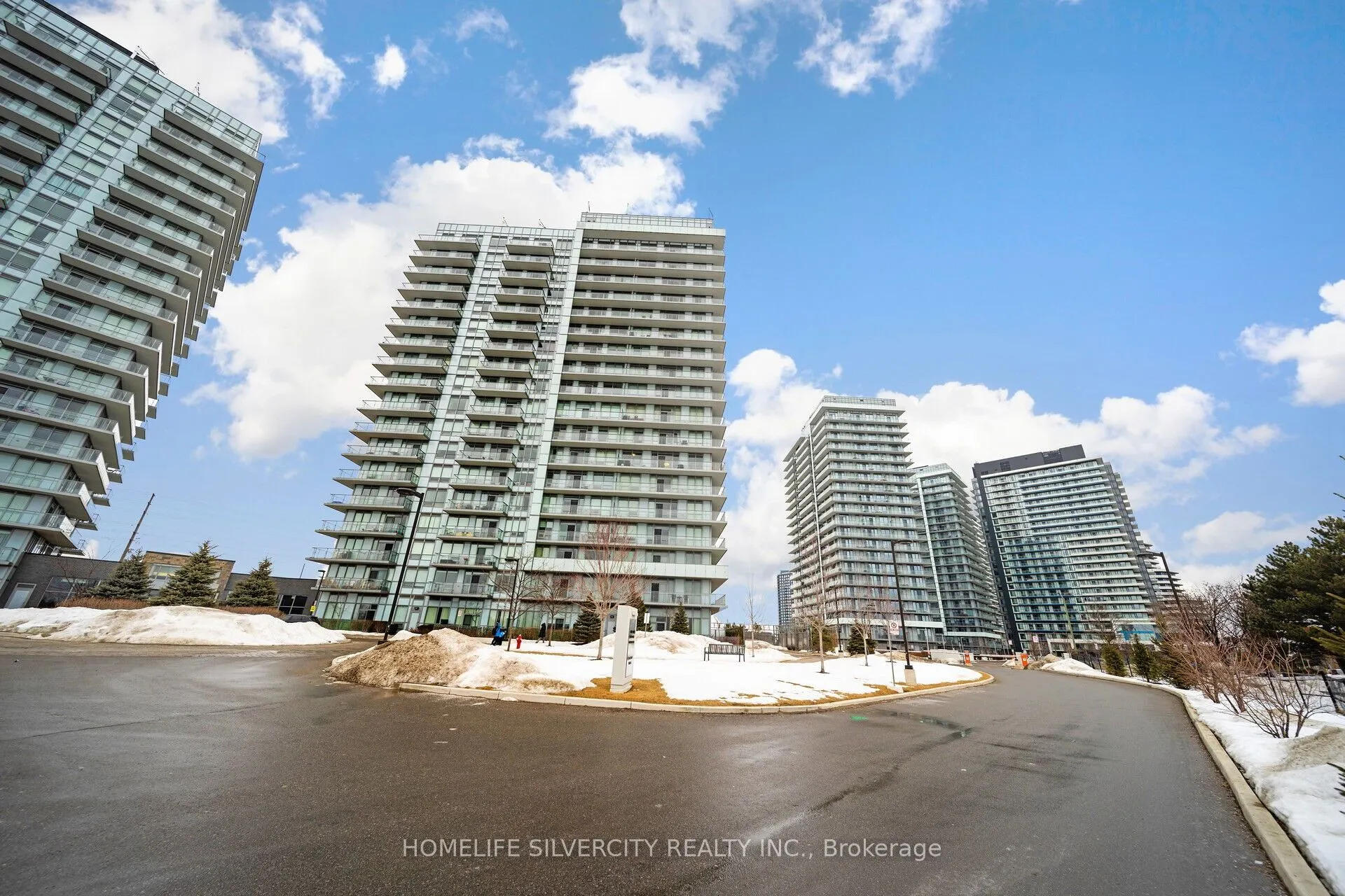 4699 Glen Erin Drive, #608