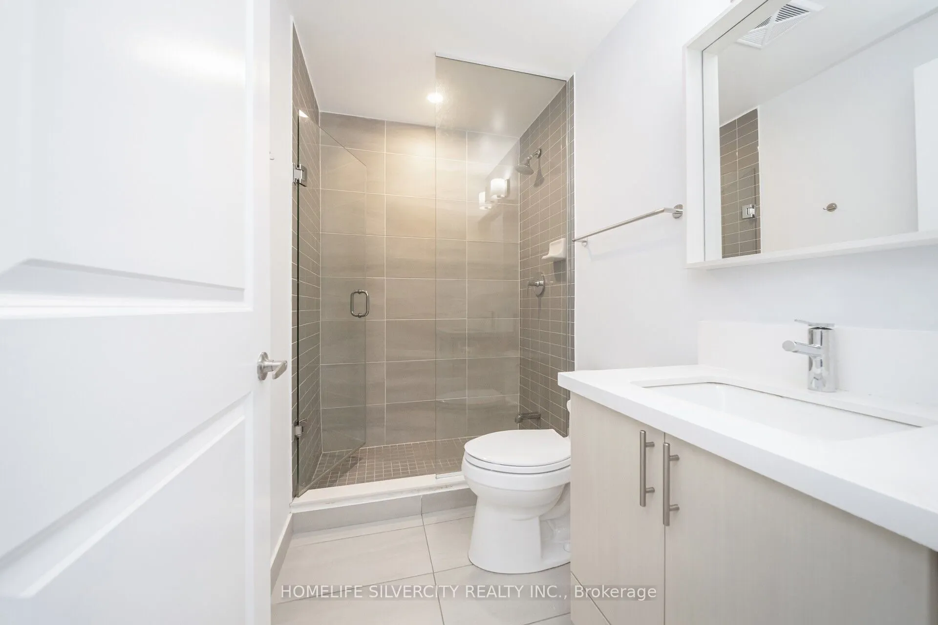 4699 Glen Erin Drive, #608