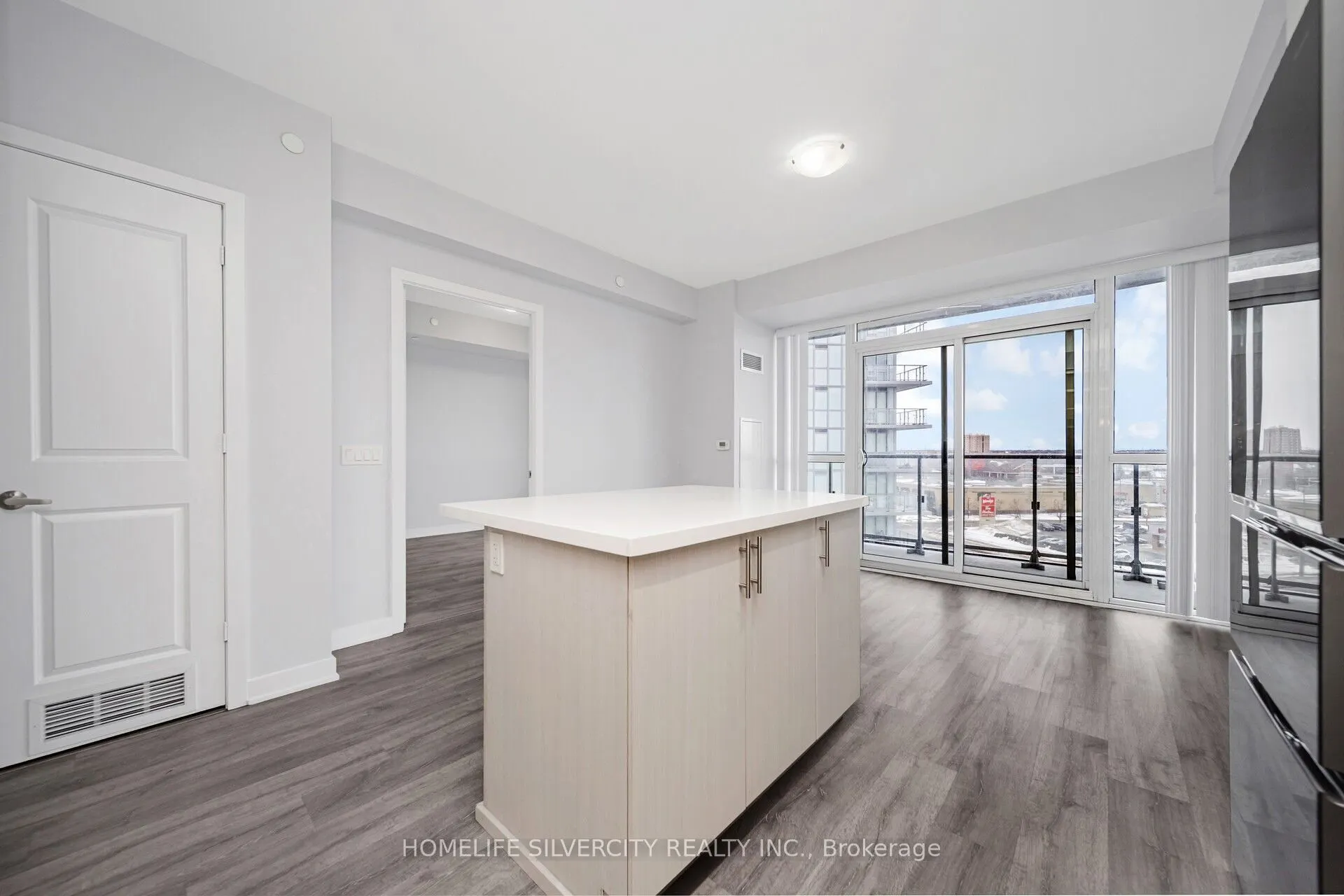 4699 Glen Erin Drive, #608