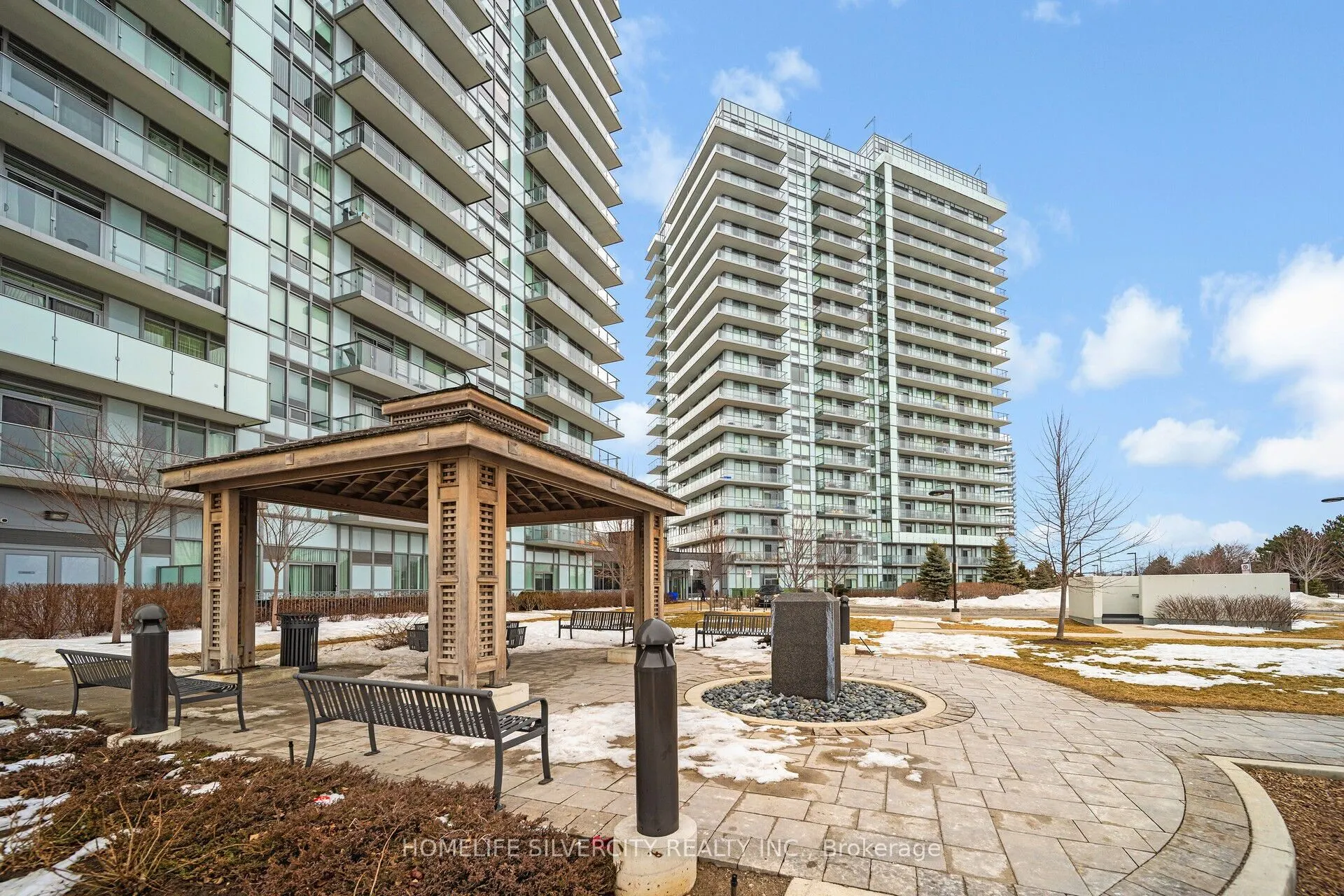 4699 Glen Erin Drive, #608