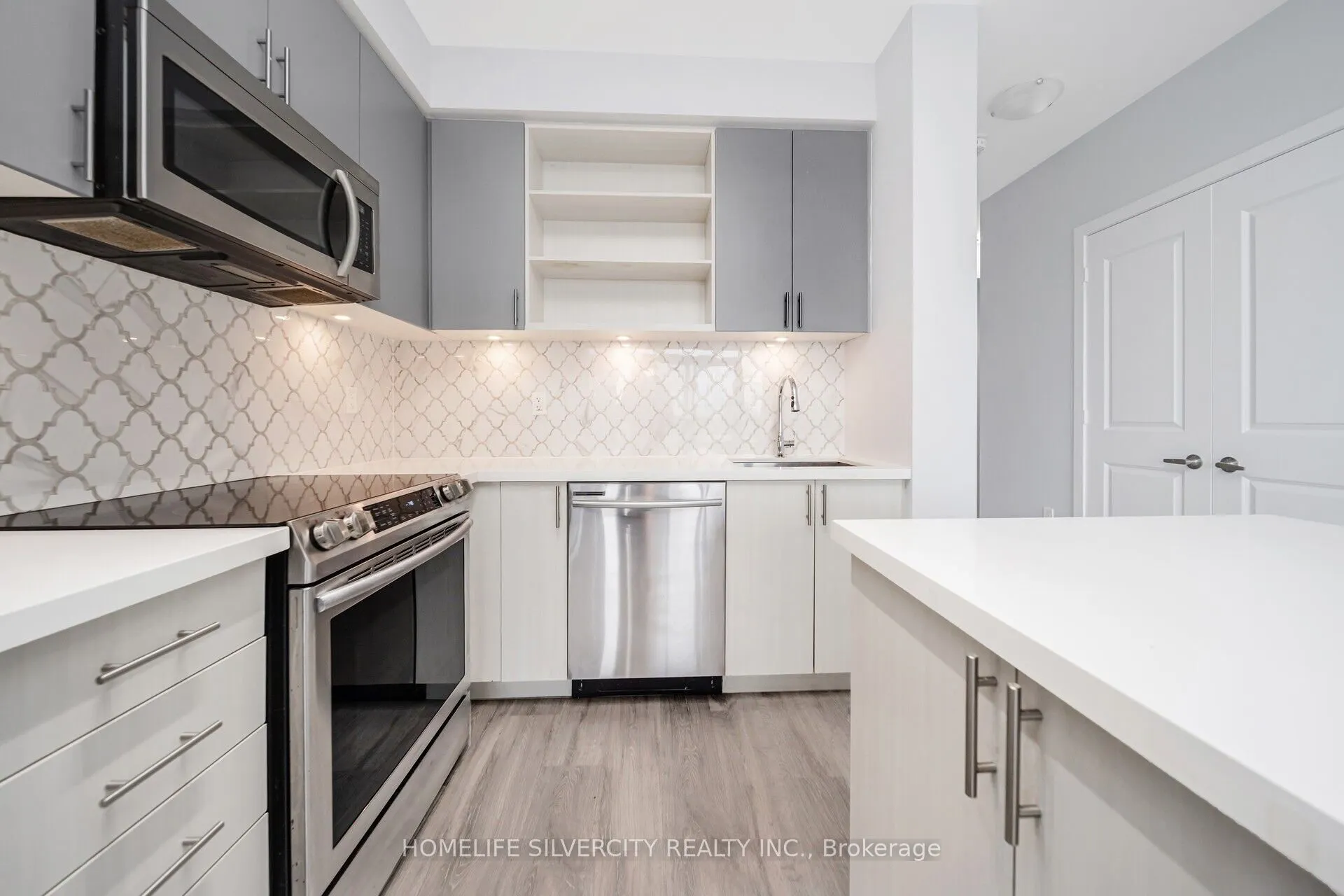 4699 Glen Erin Drive, #608