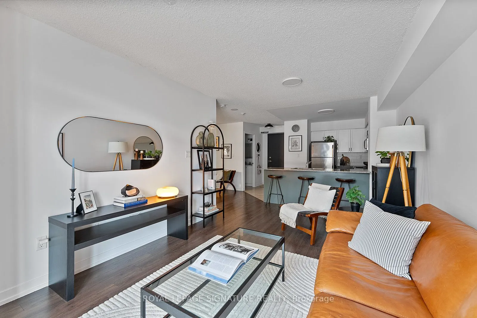 816 Lansdowne Avenue, #115