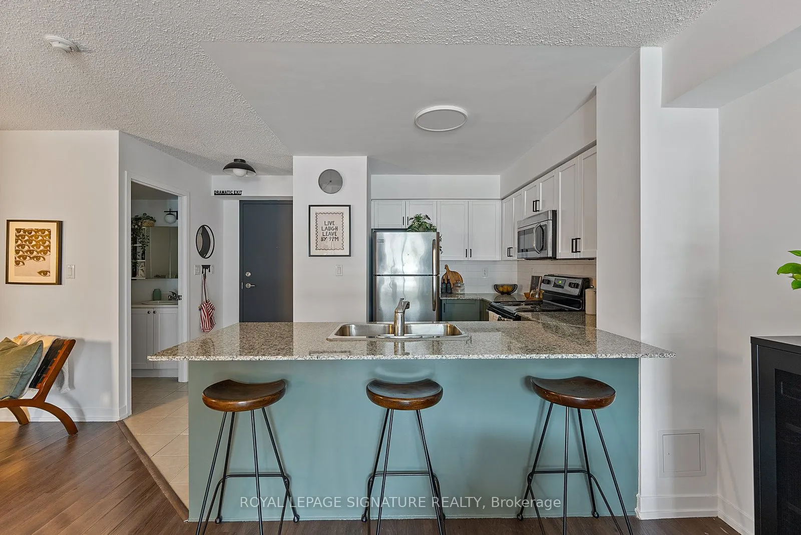 816 Lansdowne Avenue, #115