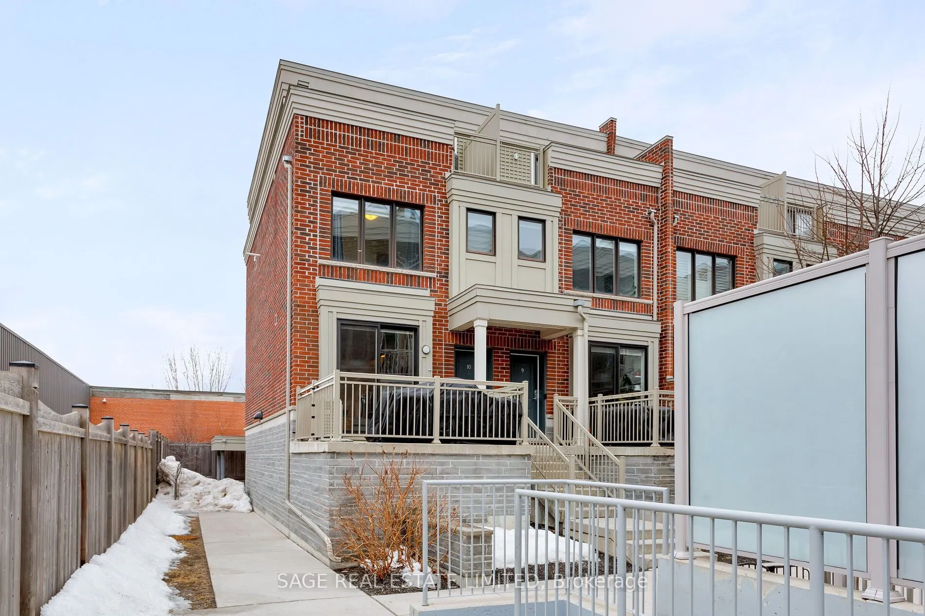 80 Eastwood Park Gardens, #10