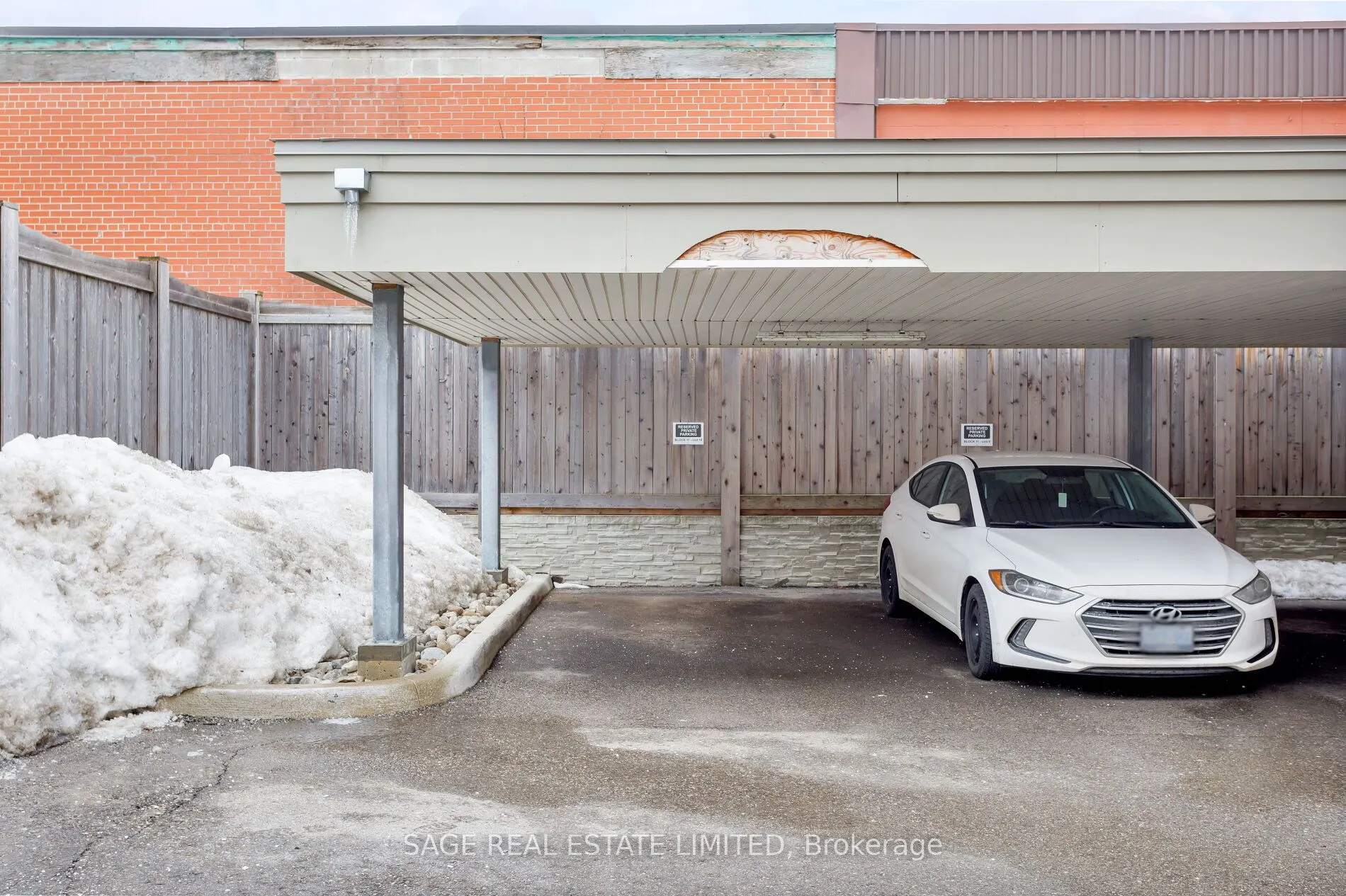 80 Eastwood Park Gardens, #10