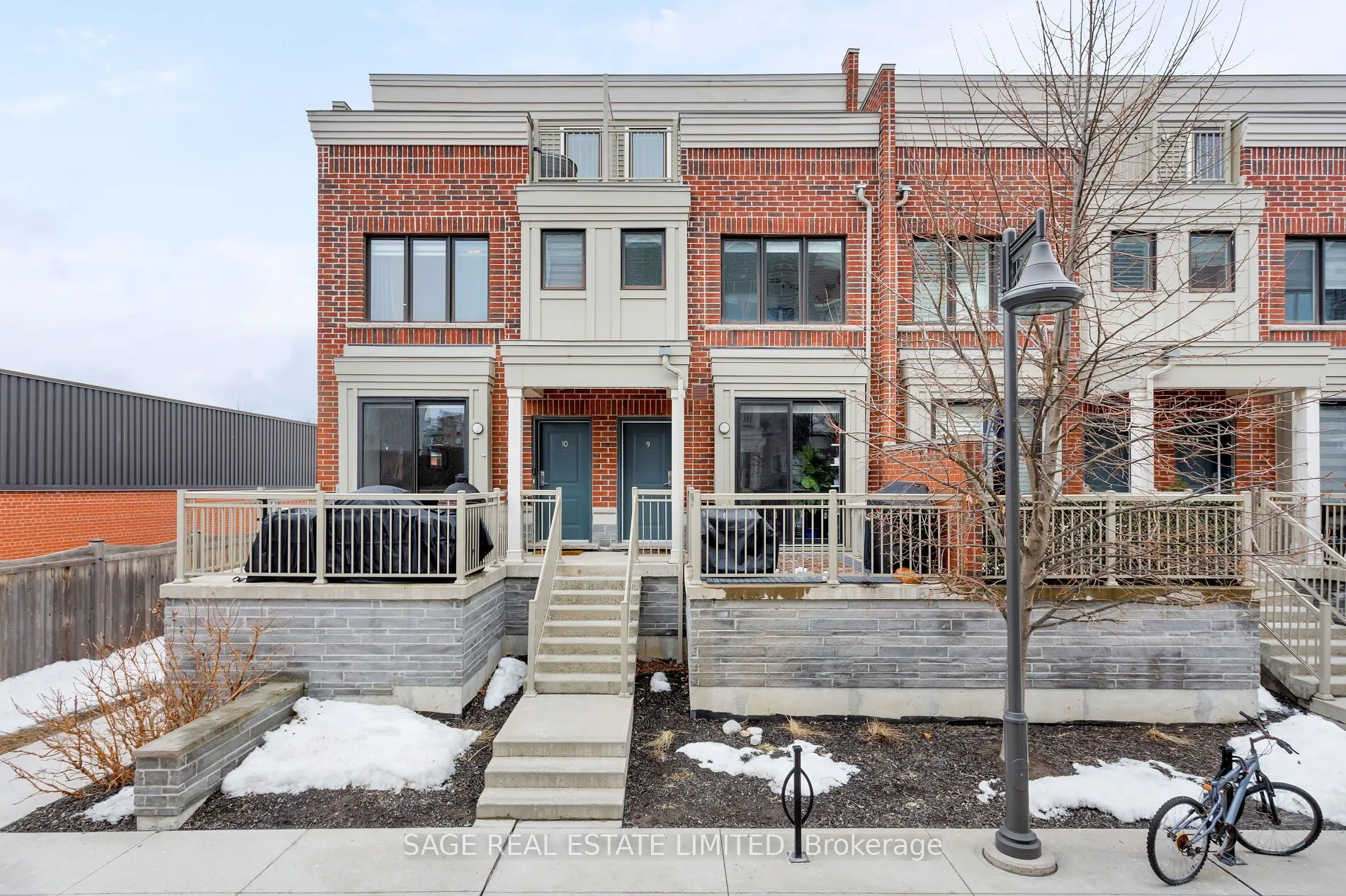80 Eastwood Park Gardens, #10