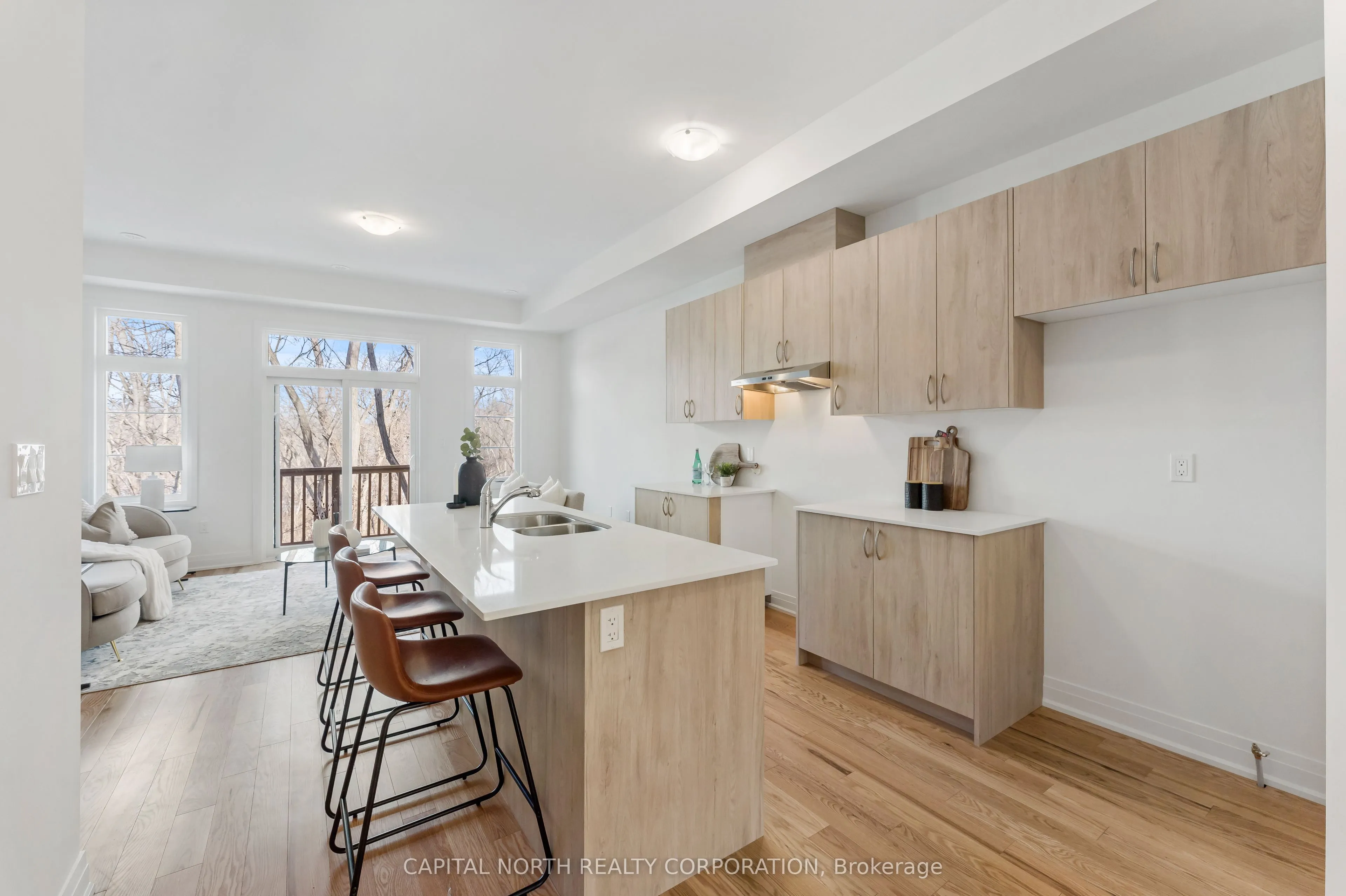 82 Salina Street