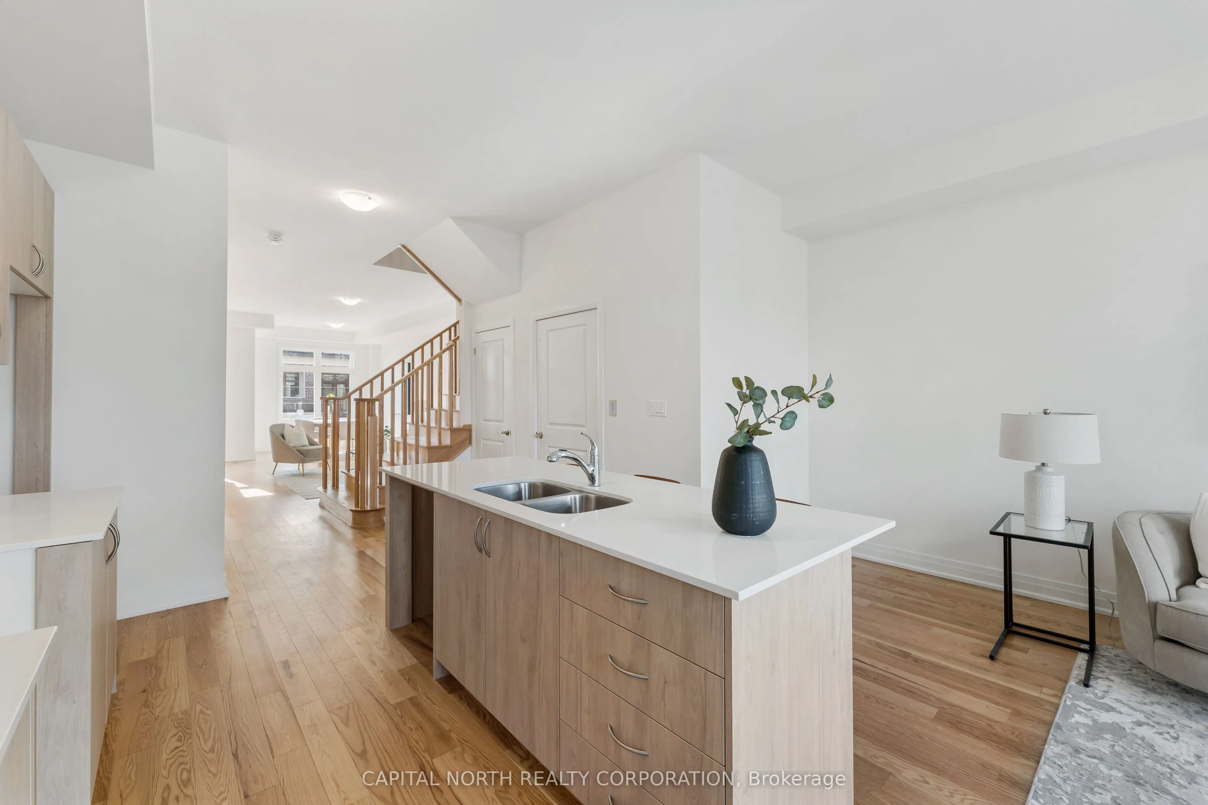 82 Salina Street