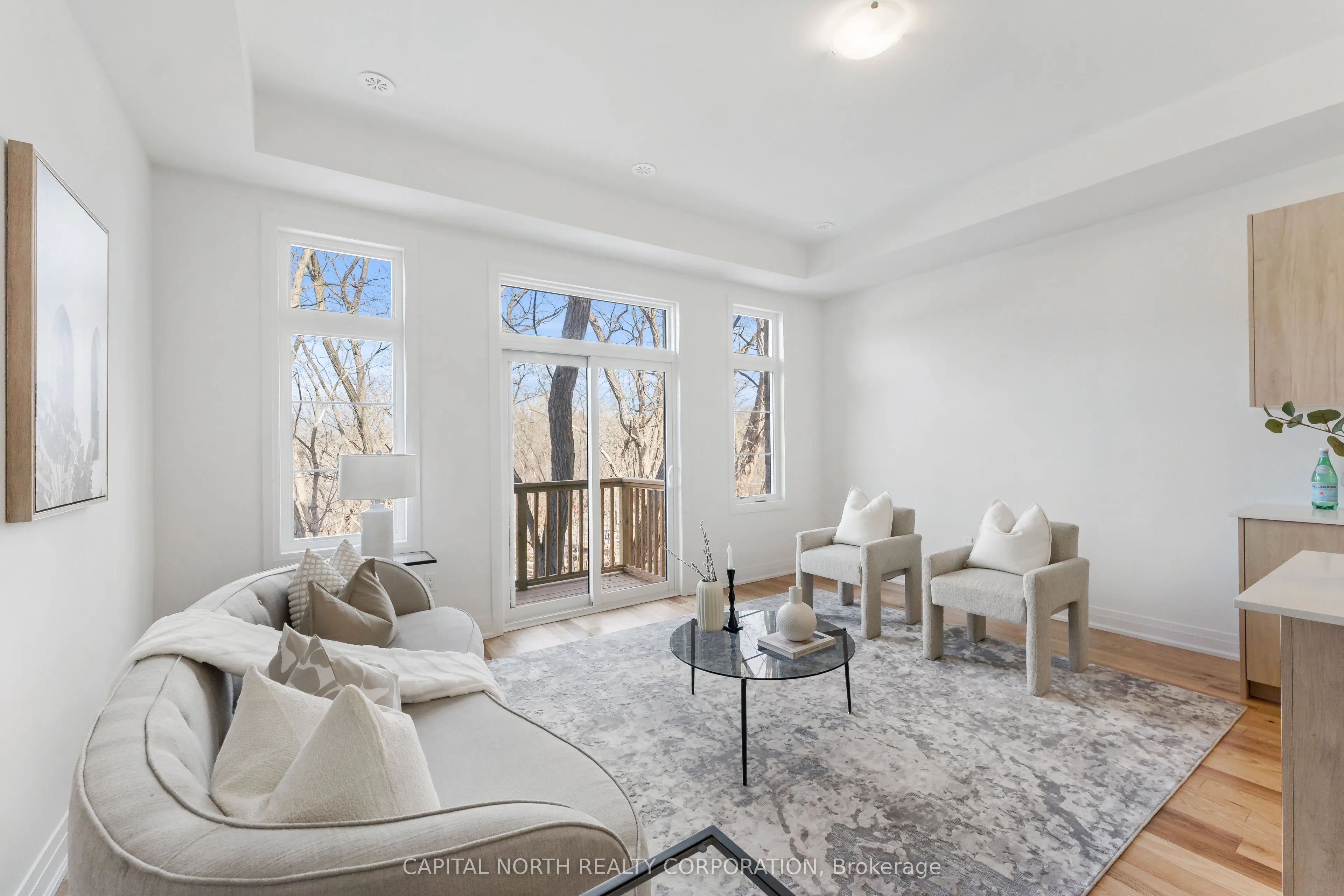 82 Salina Street