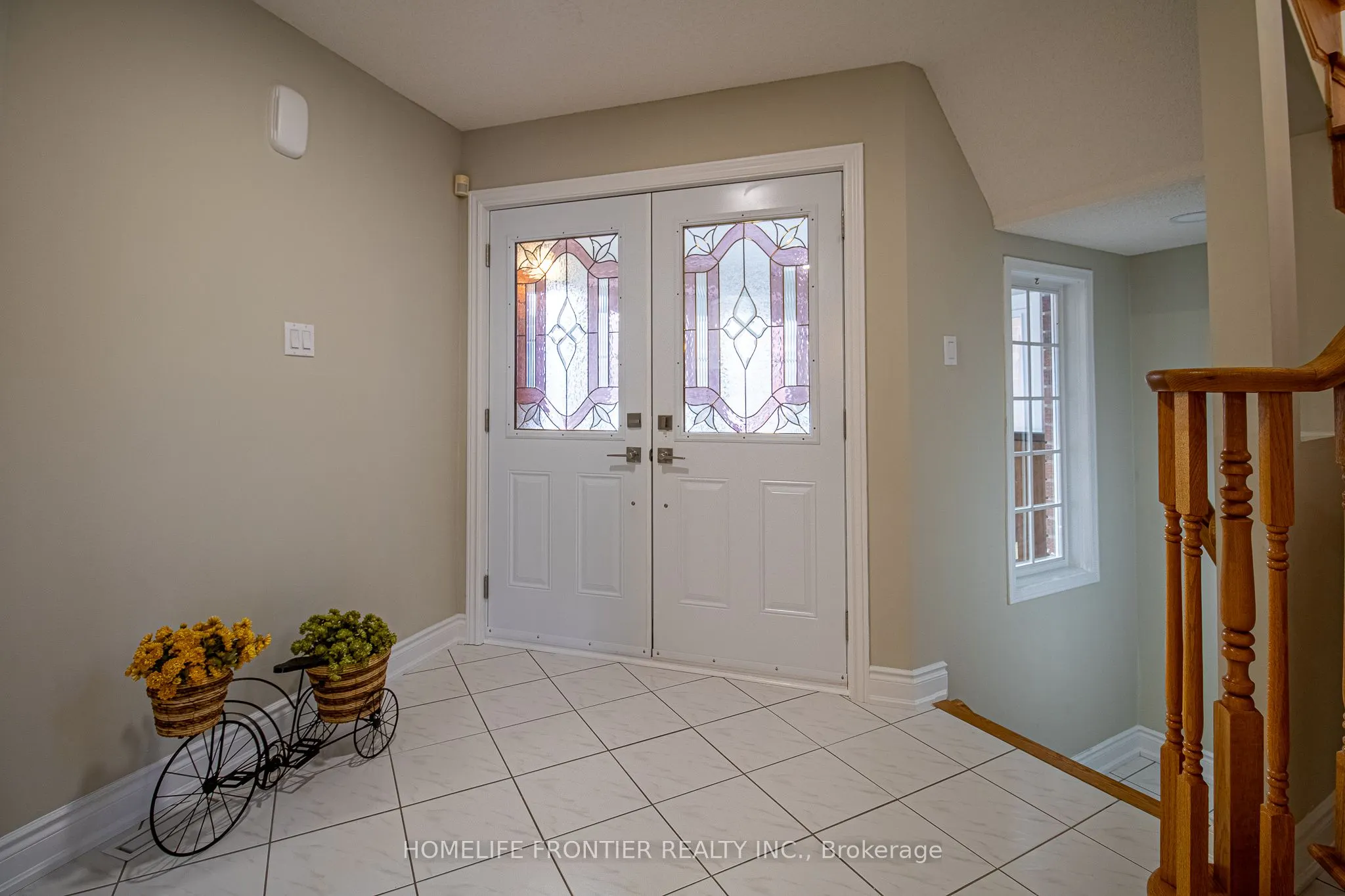2442 Yorktown Circle