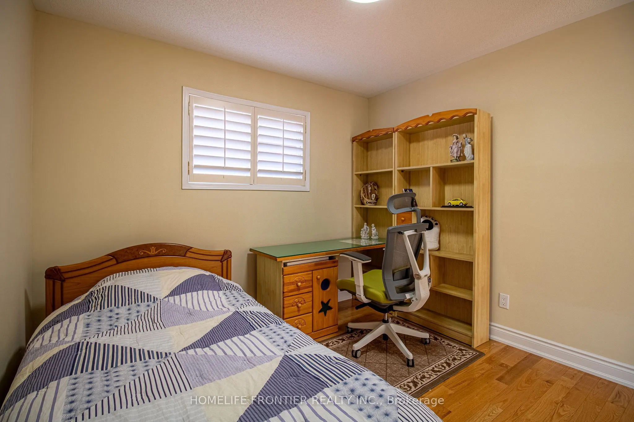 2442 Yorktown Circle