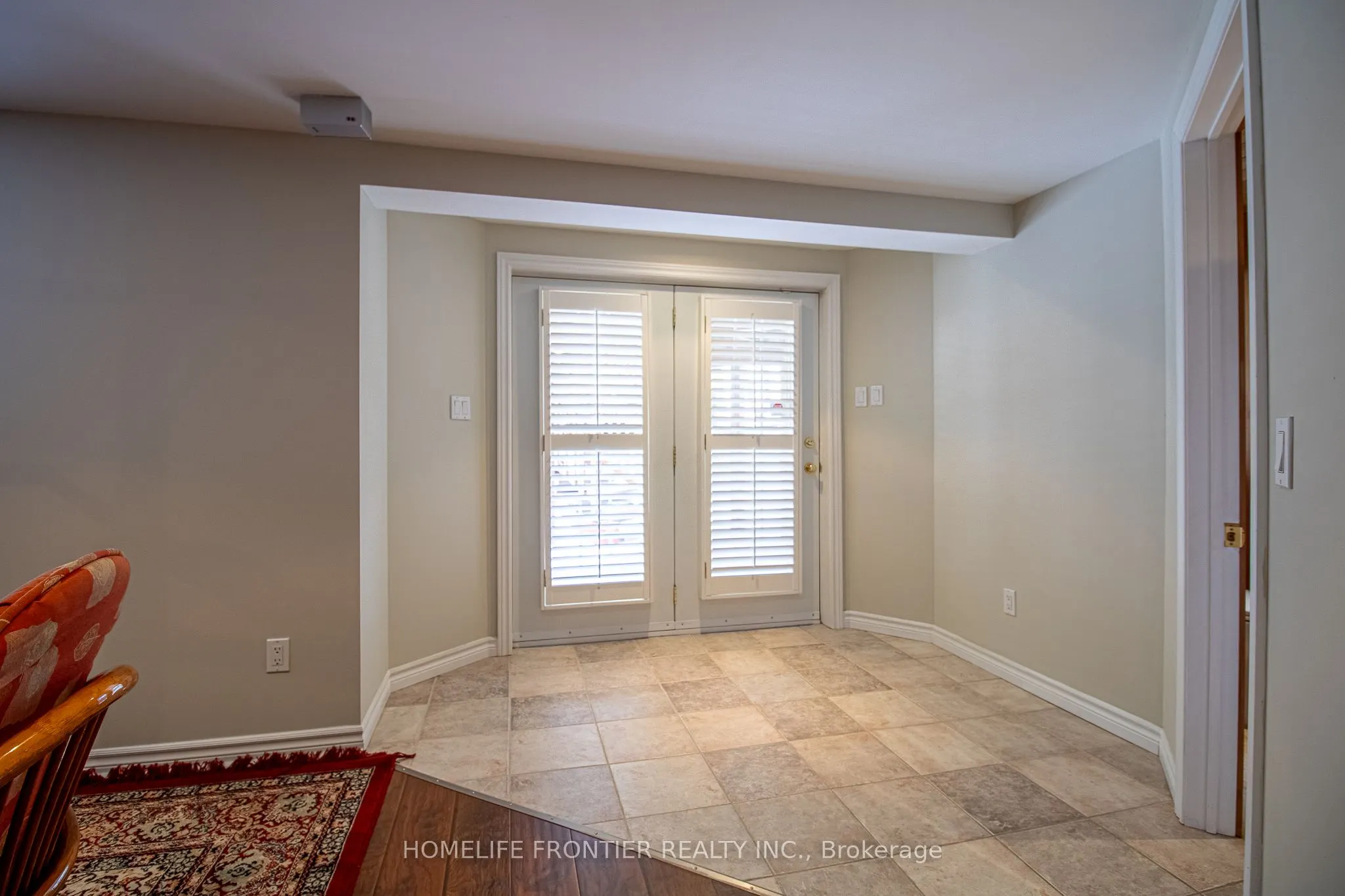 2442 Yorktown Circle