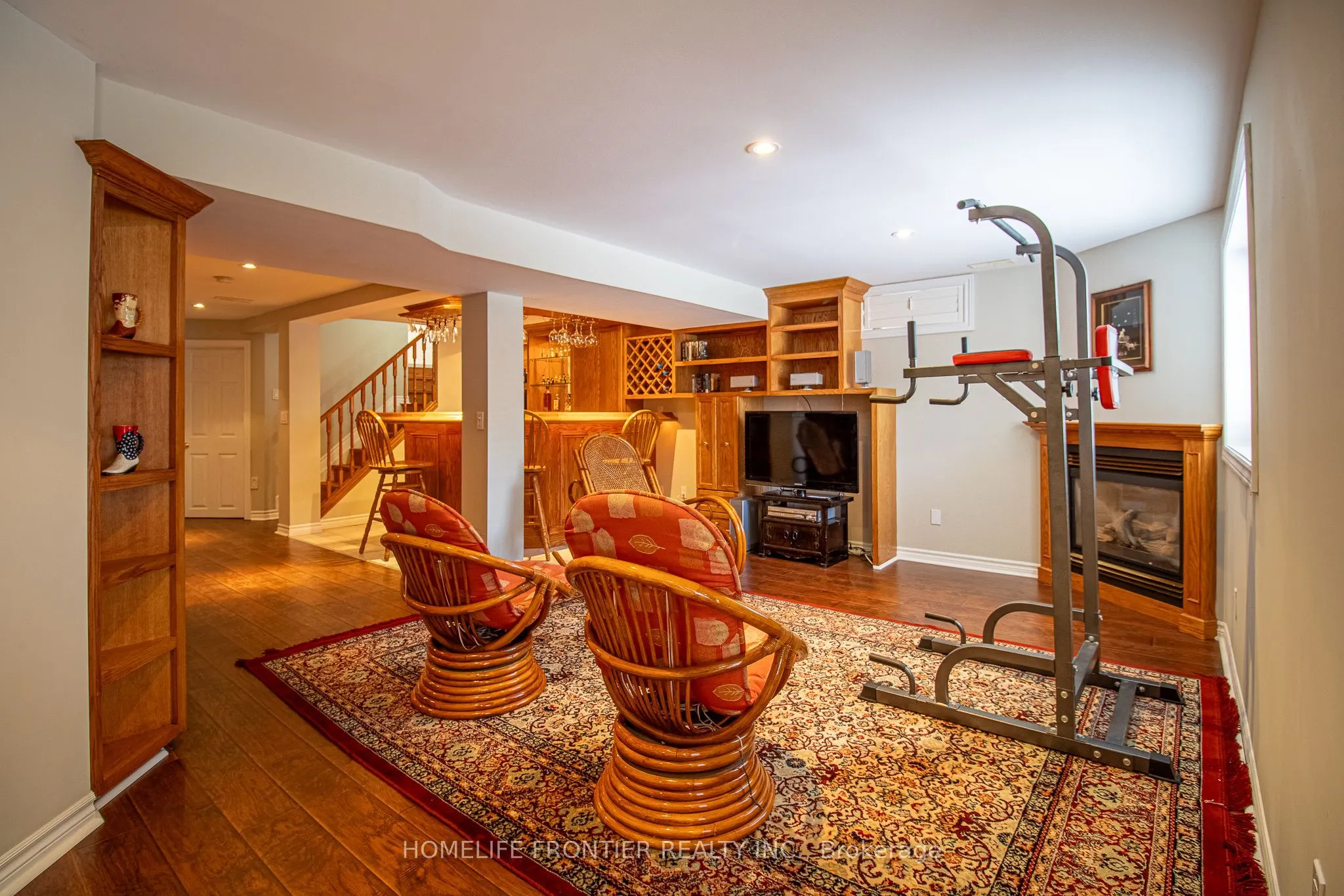 2442 Yorktown Circle