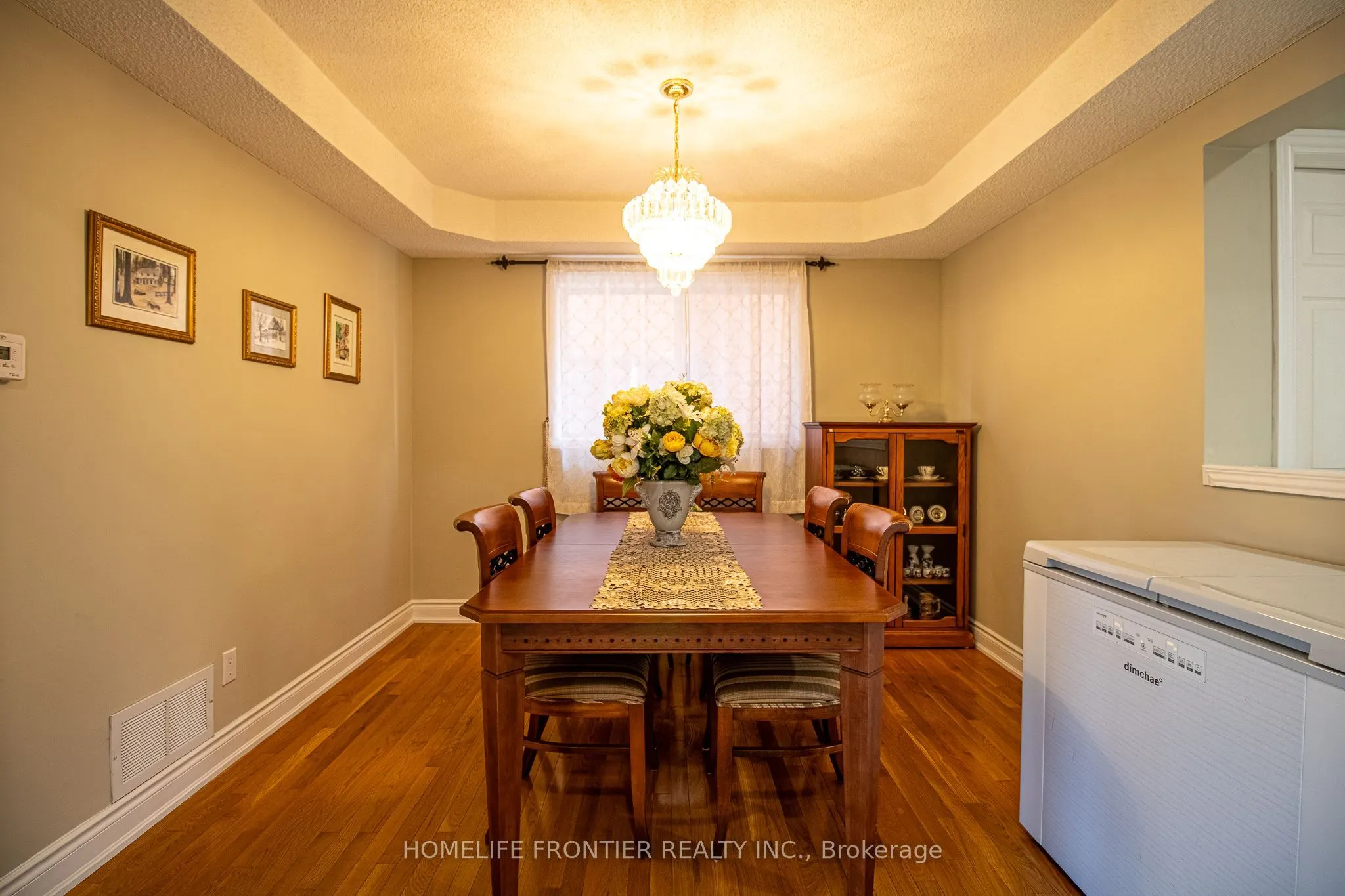 2442 Yorktown Circle