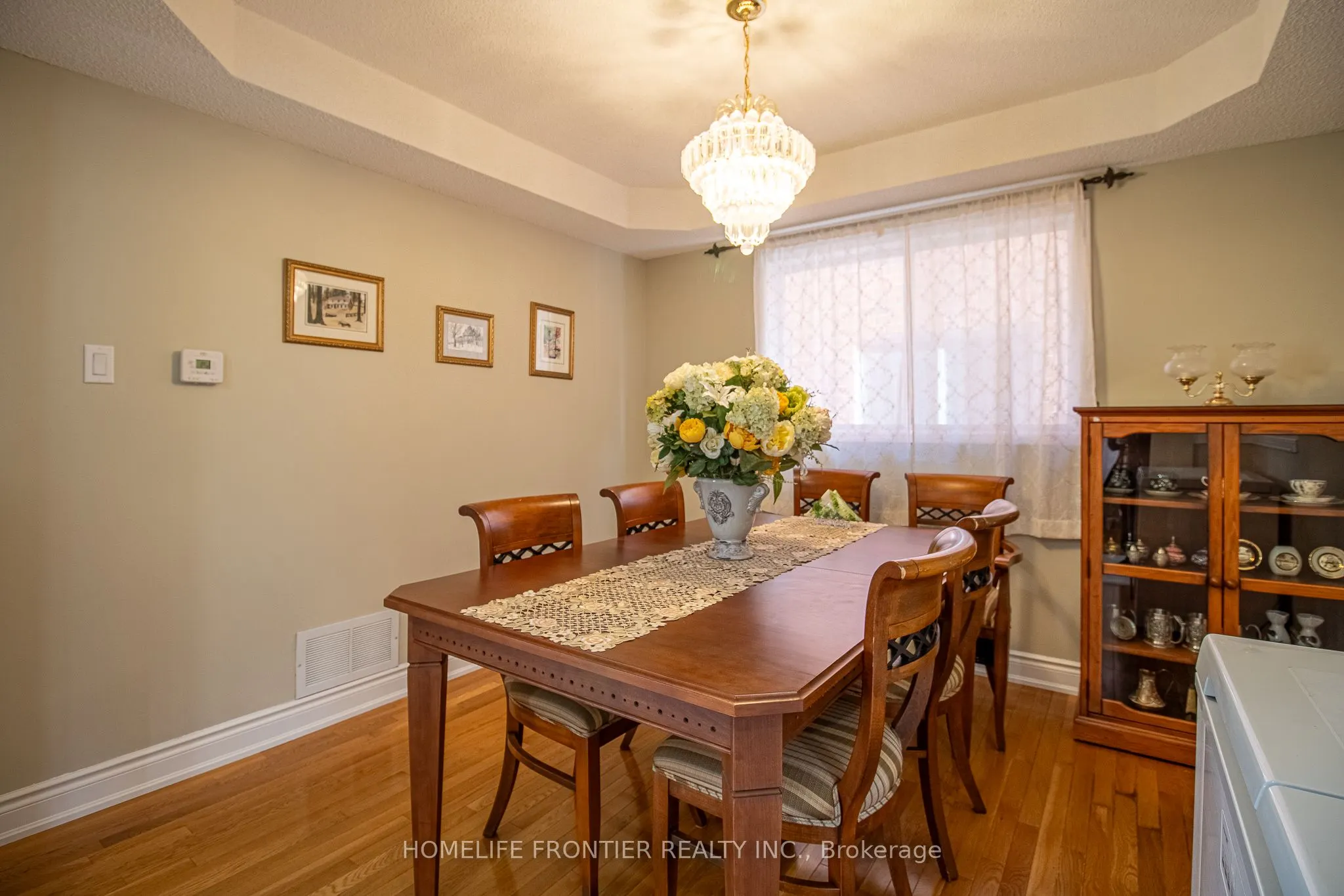 2442 Yorktown Circle