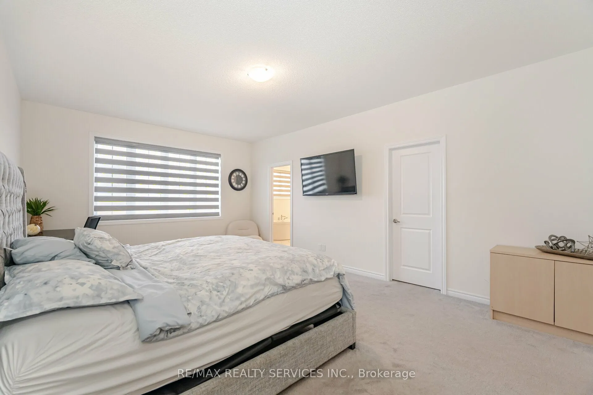 43 Rainbrook Close