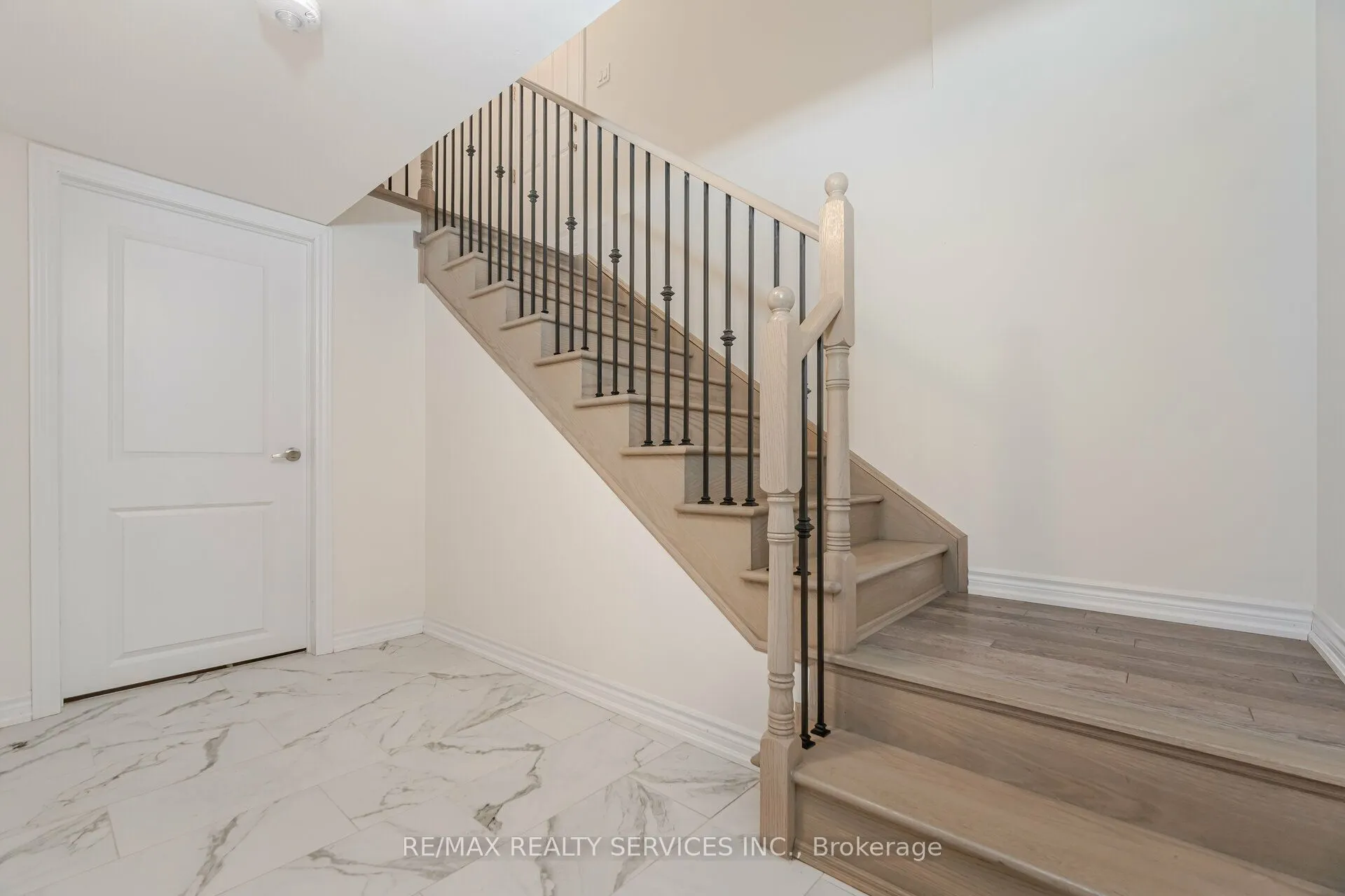 43 Rainbrook Close