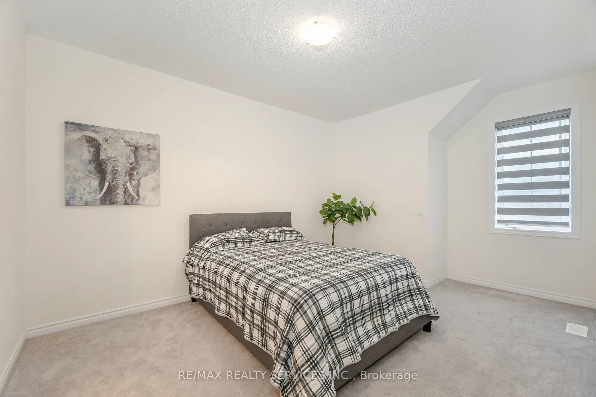 43 Rainbrook Close