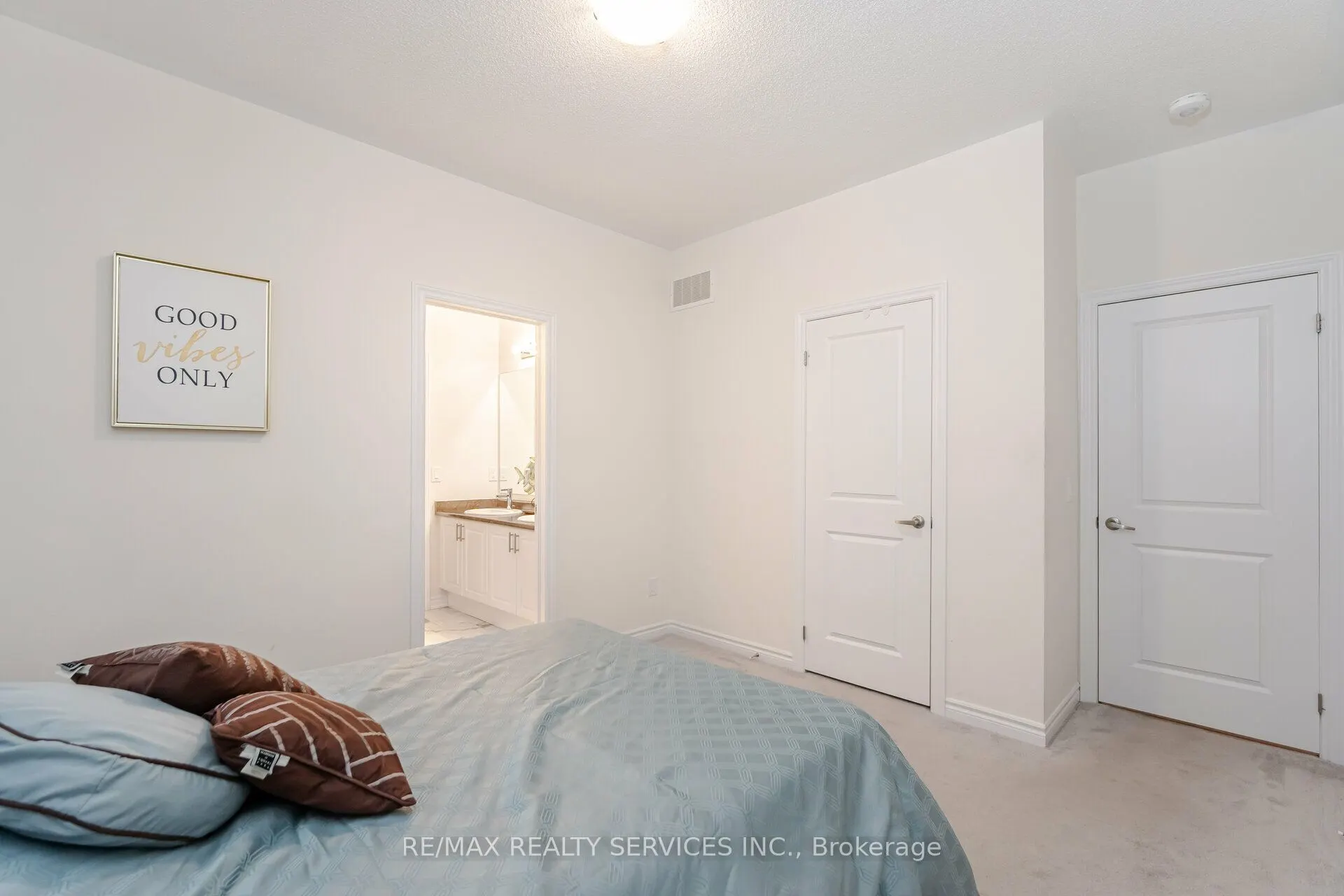 43 Rainbrook Close
