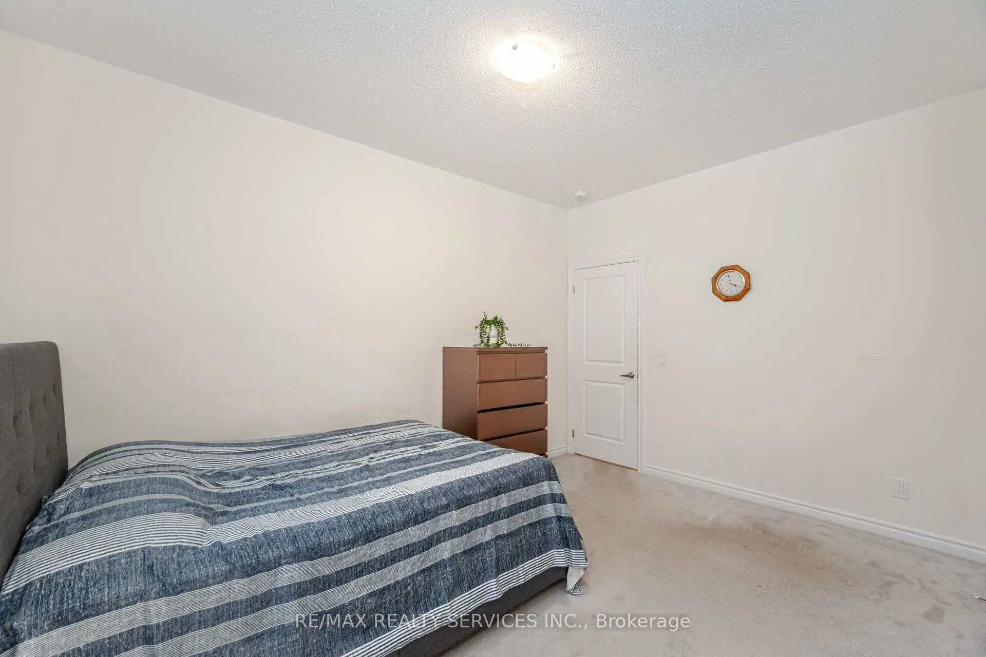 43 Rainbrook Close