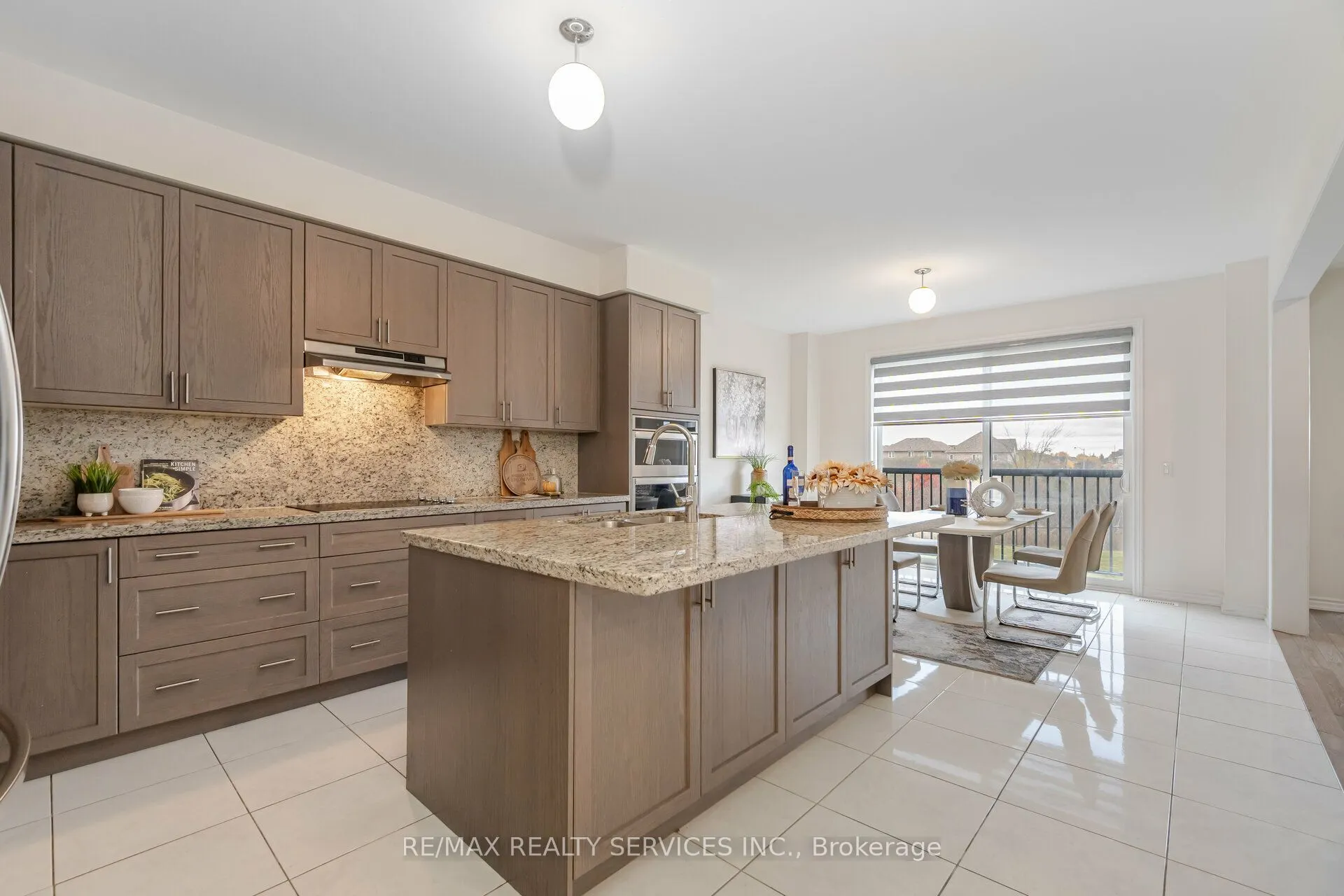 43 Rainbrook Close