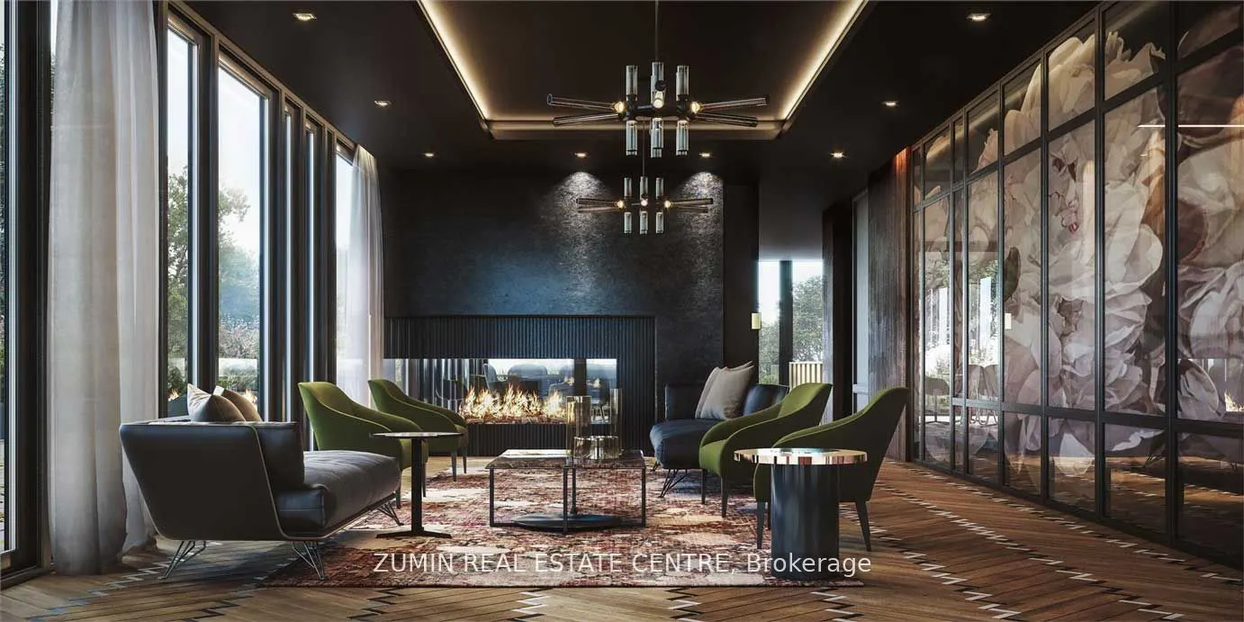 395 Dundas Street W, #825