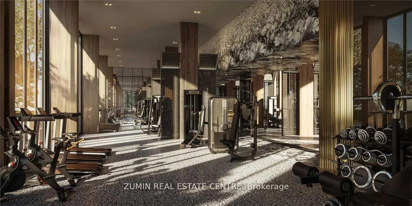 395 Dundas Street W, #825