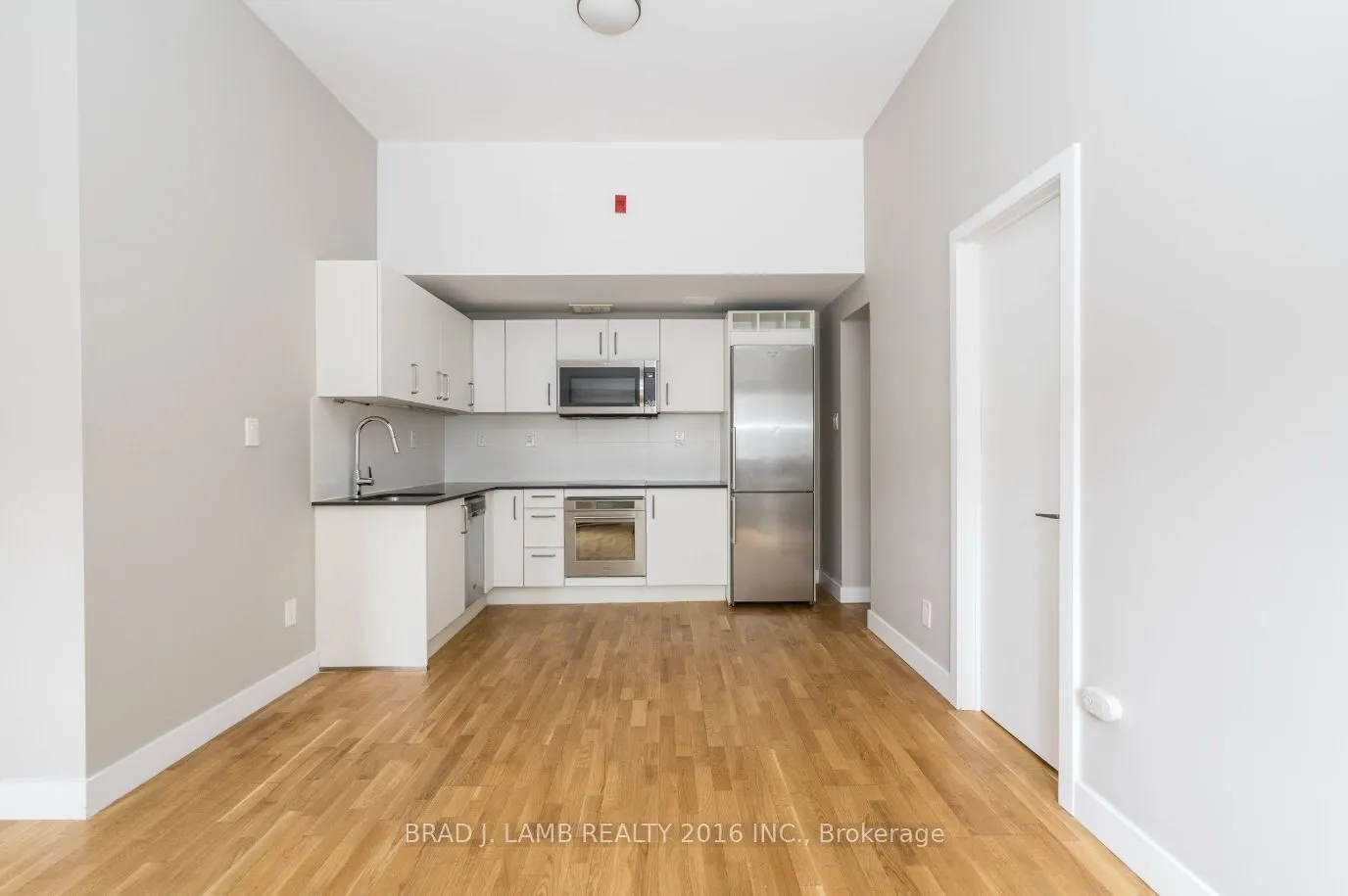 77 Spencer Avenue S, #104