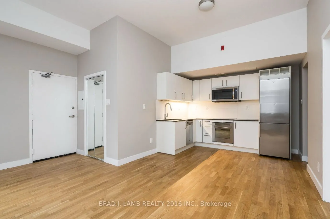 77 Spencer Avenue S, #104