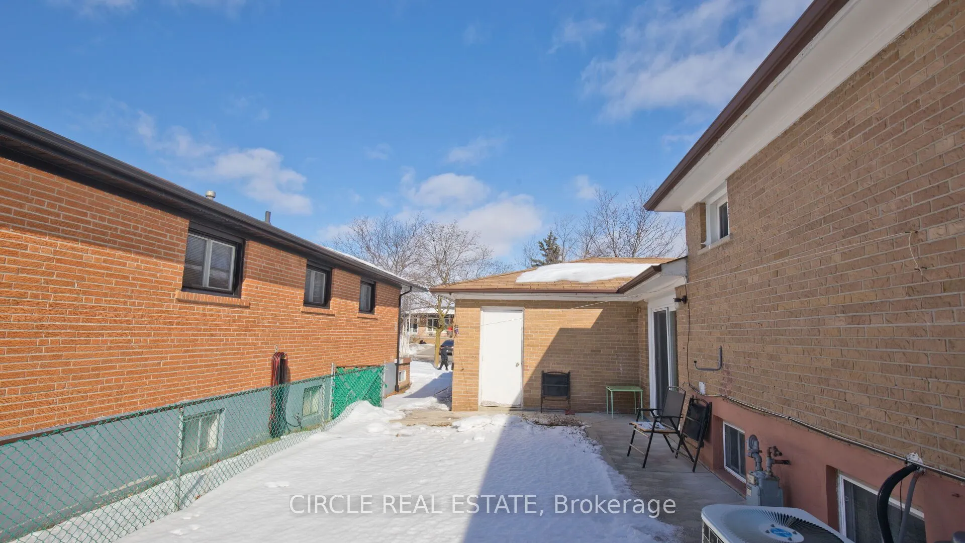 3764 Wyewood Road