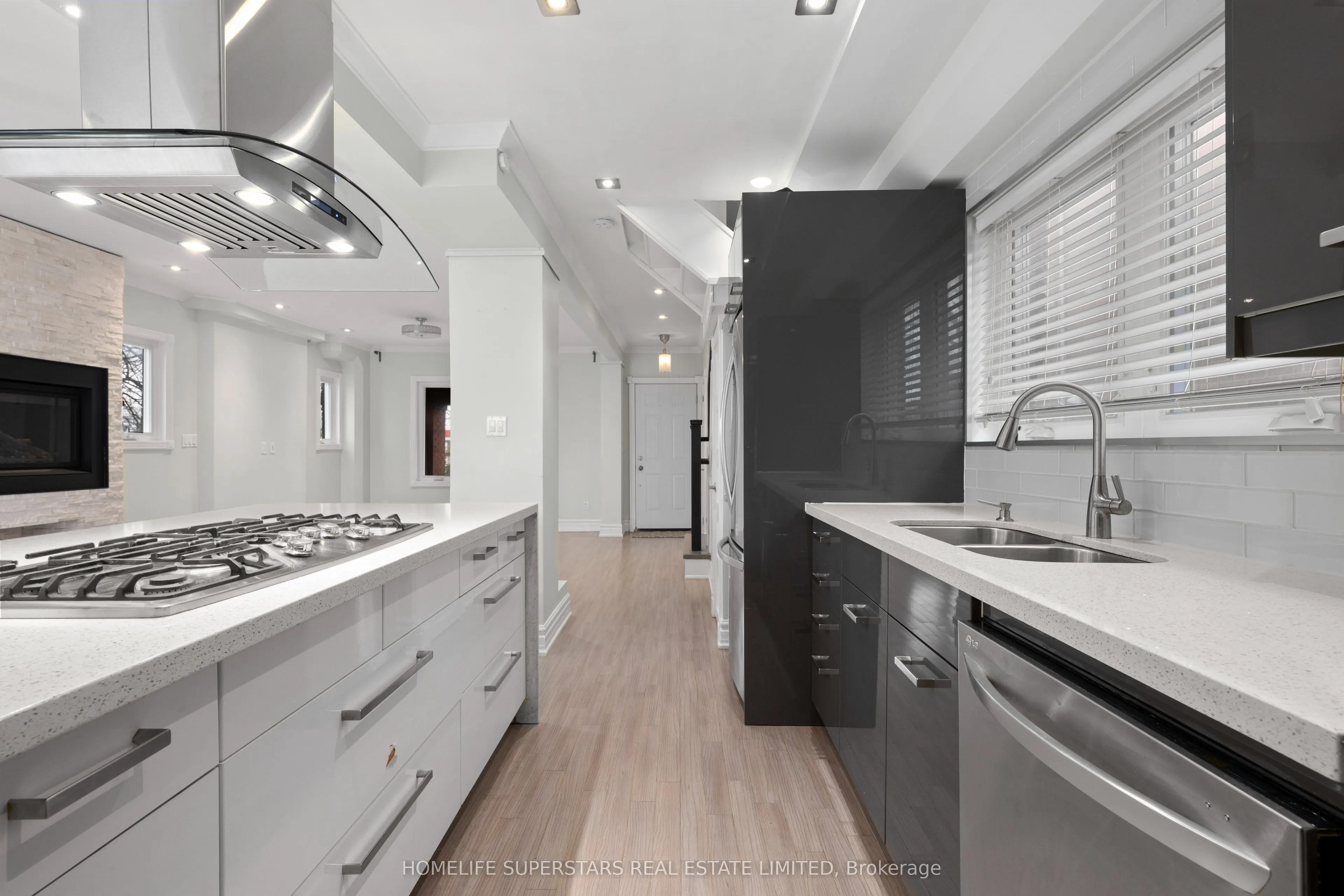 5 Aldgate Avenue