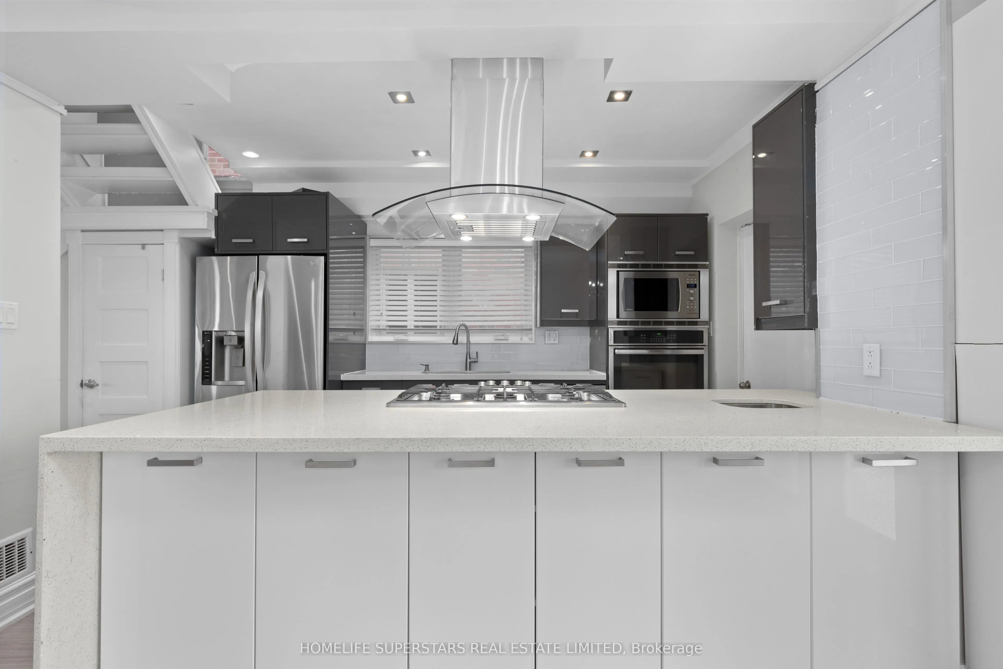 5 Aldgate Avenue