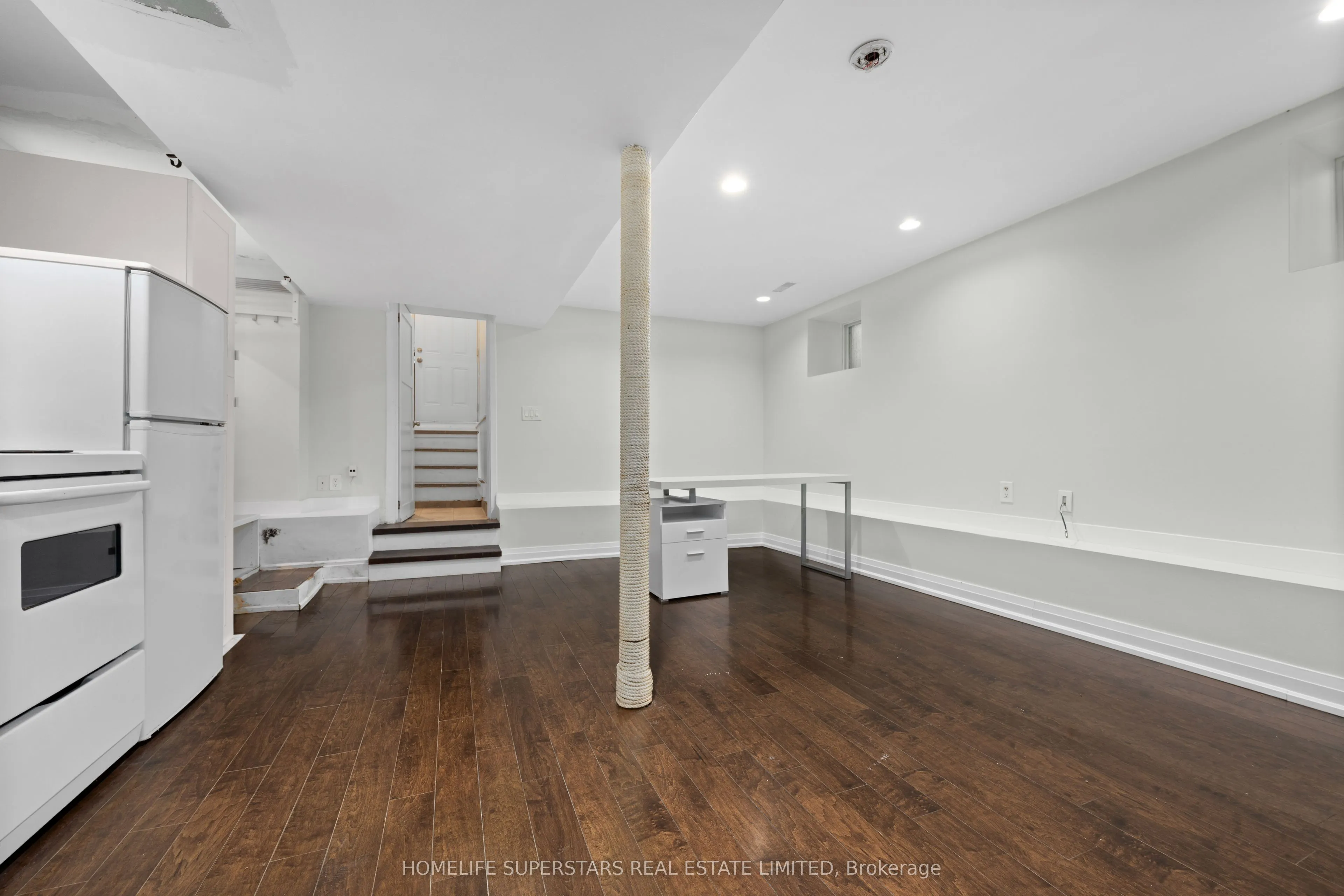 5 Aldgate Avenue