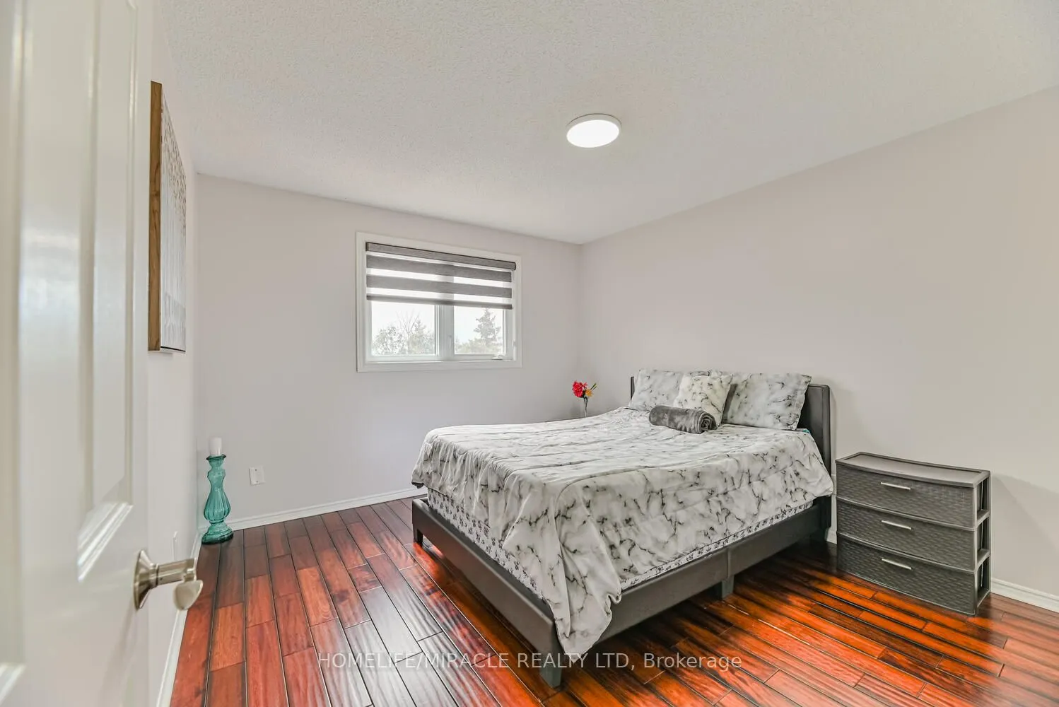 32 Plover Place