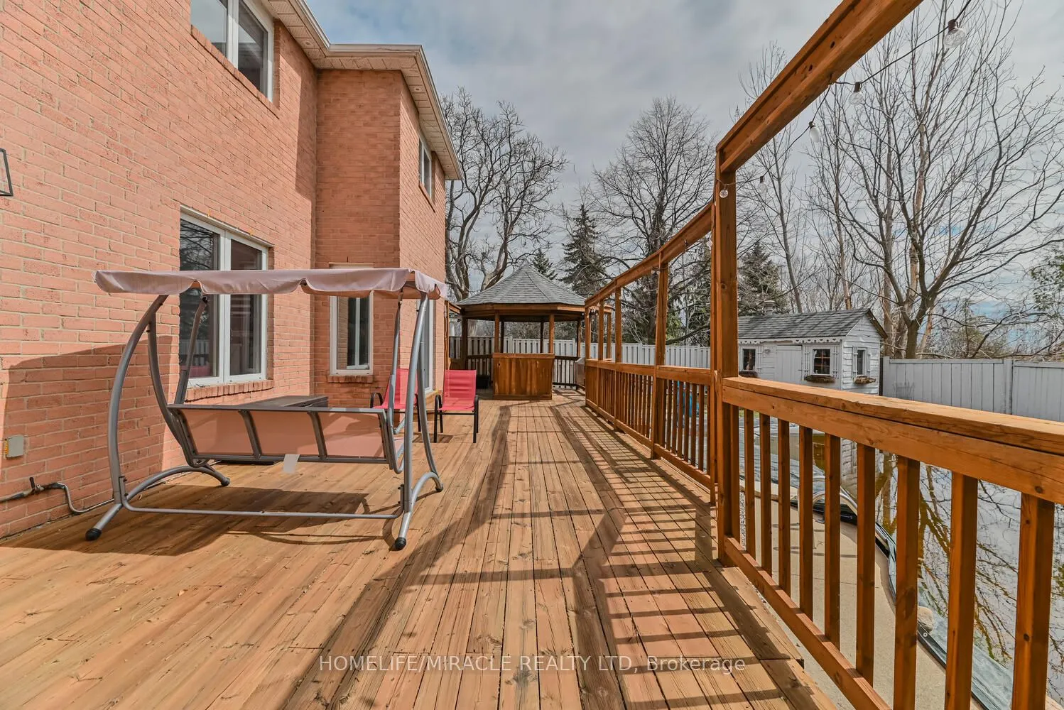 32 Plover Place