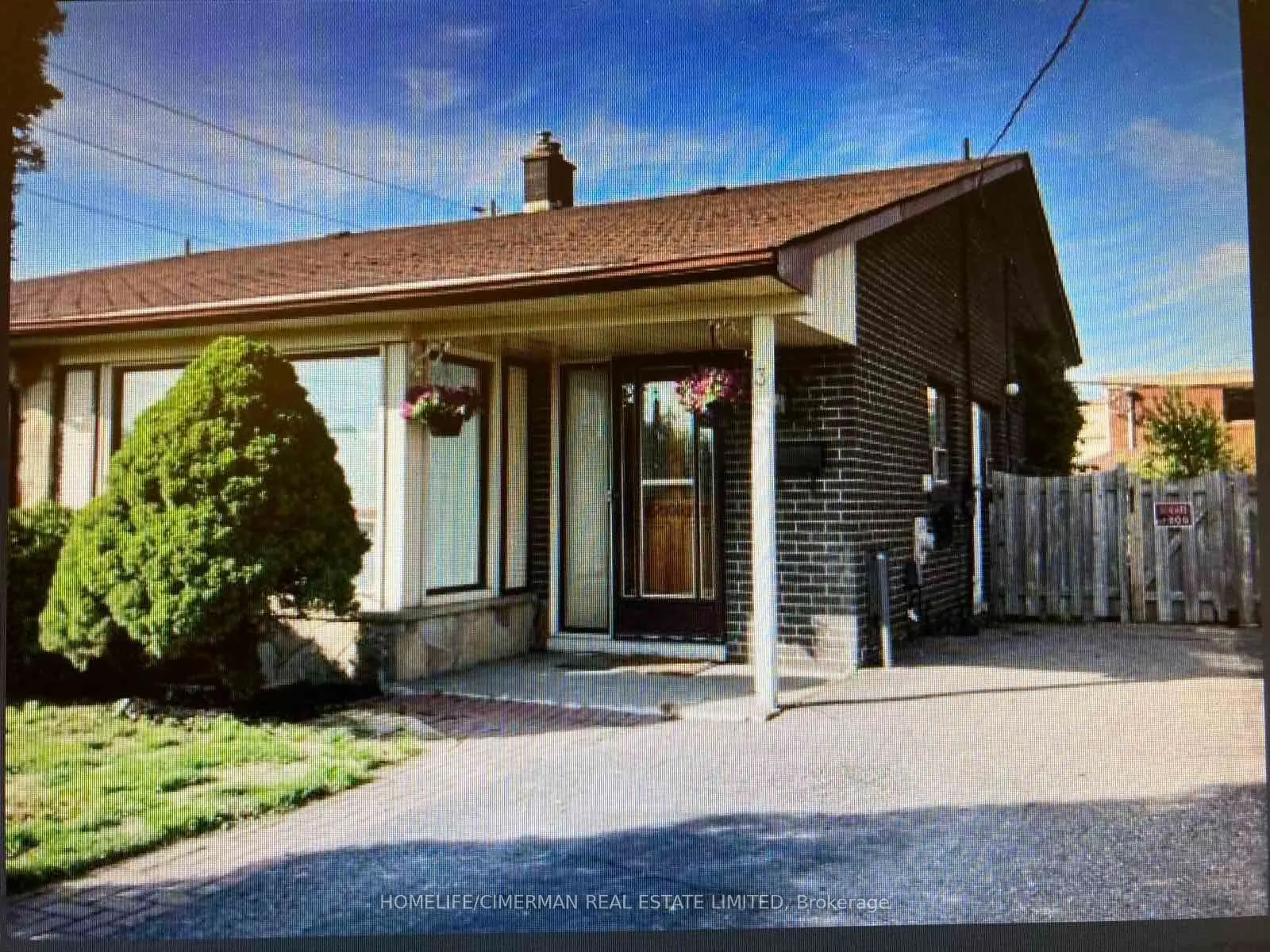 3 Benton Street