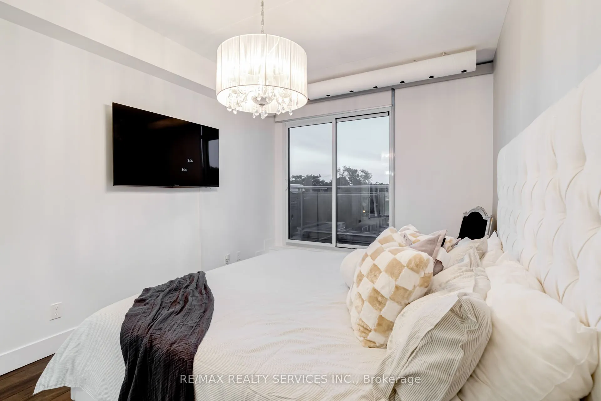 588 Annette Street, #503