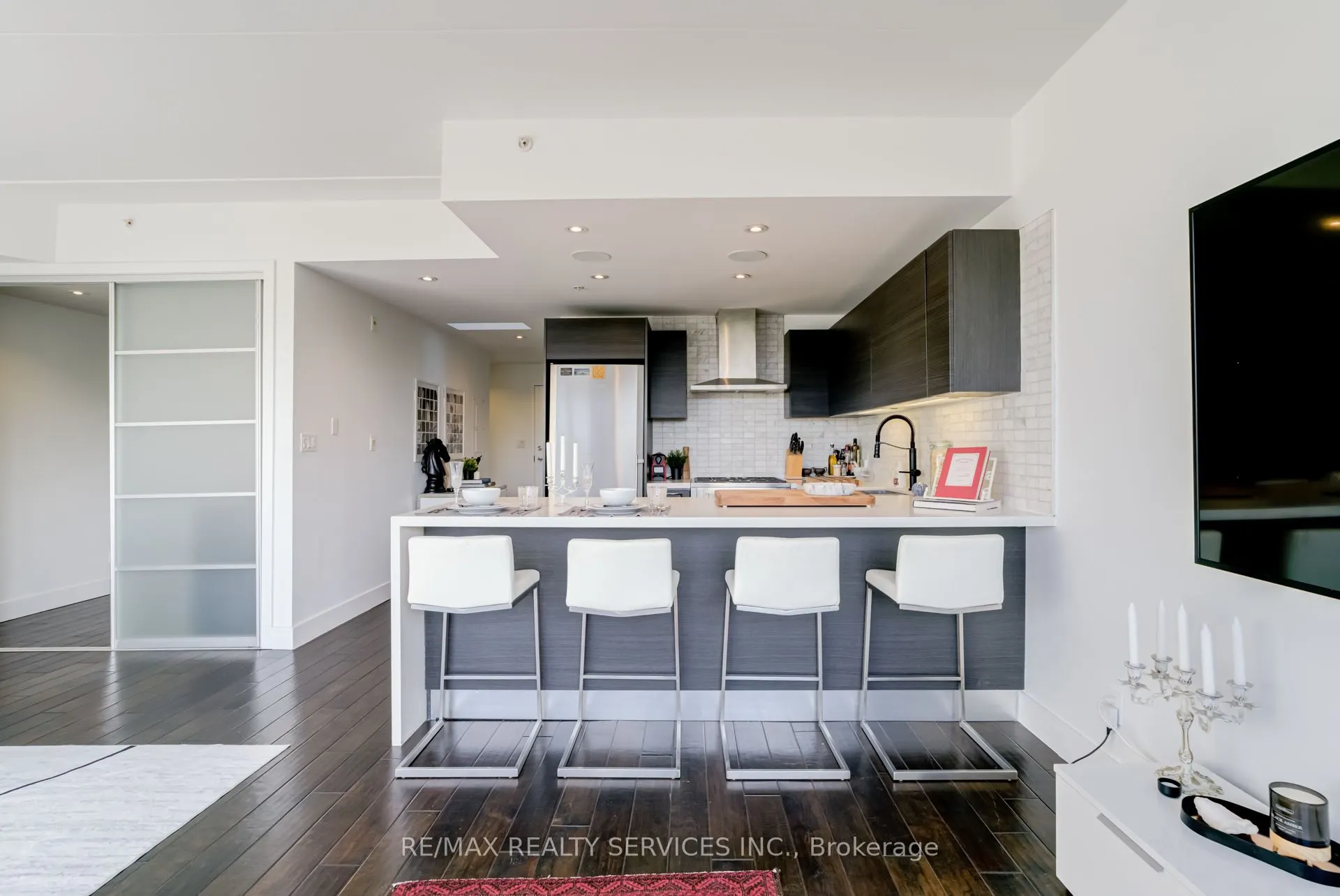 588 Annette Street, #503