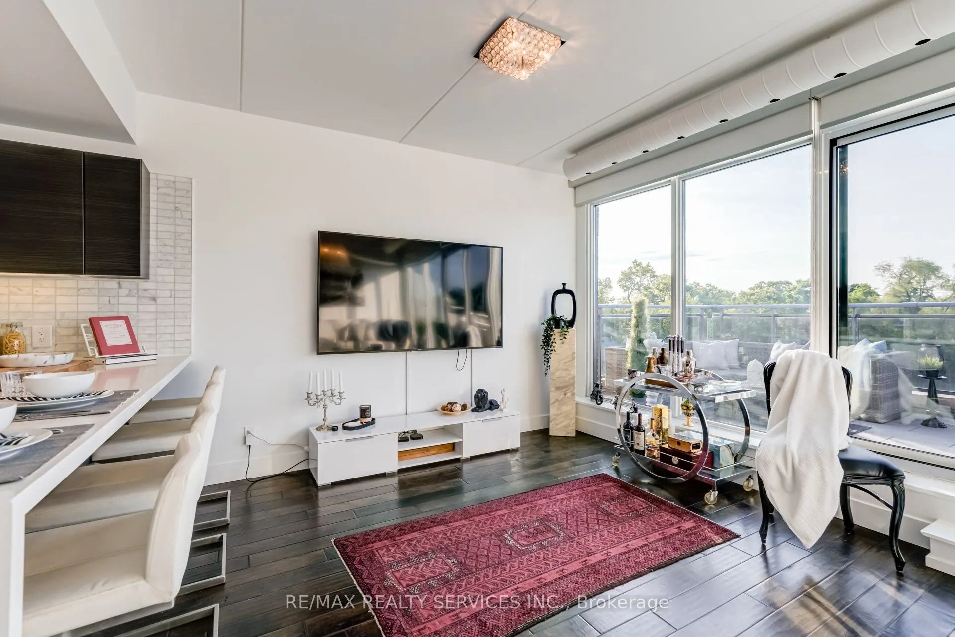 588 Annette Street, #503