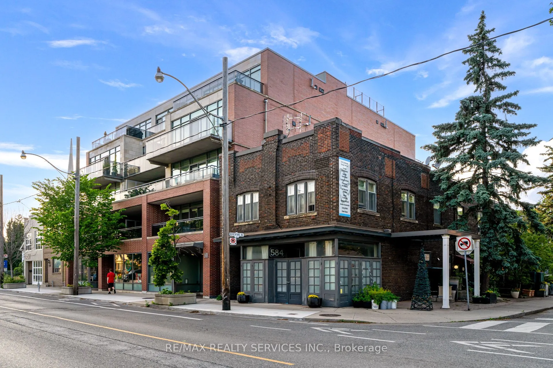 588 Annette Street, #503